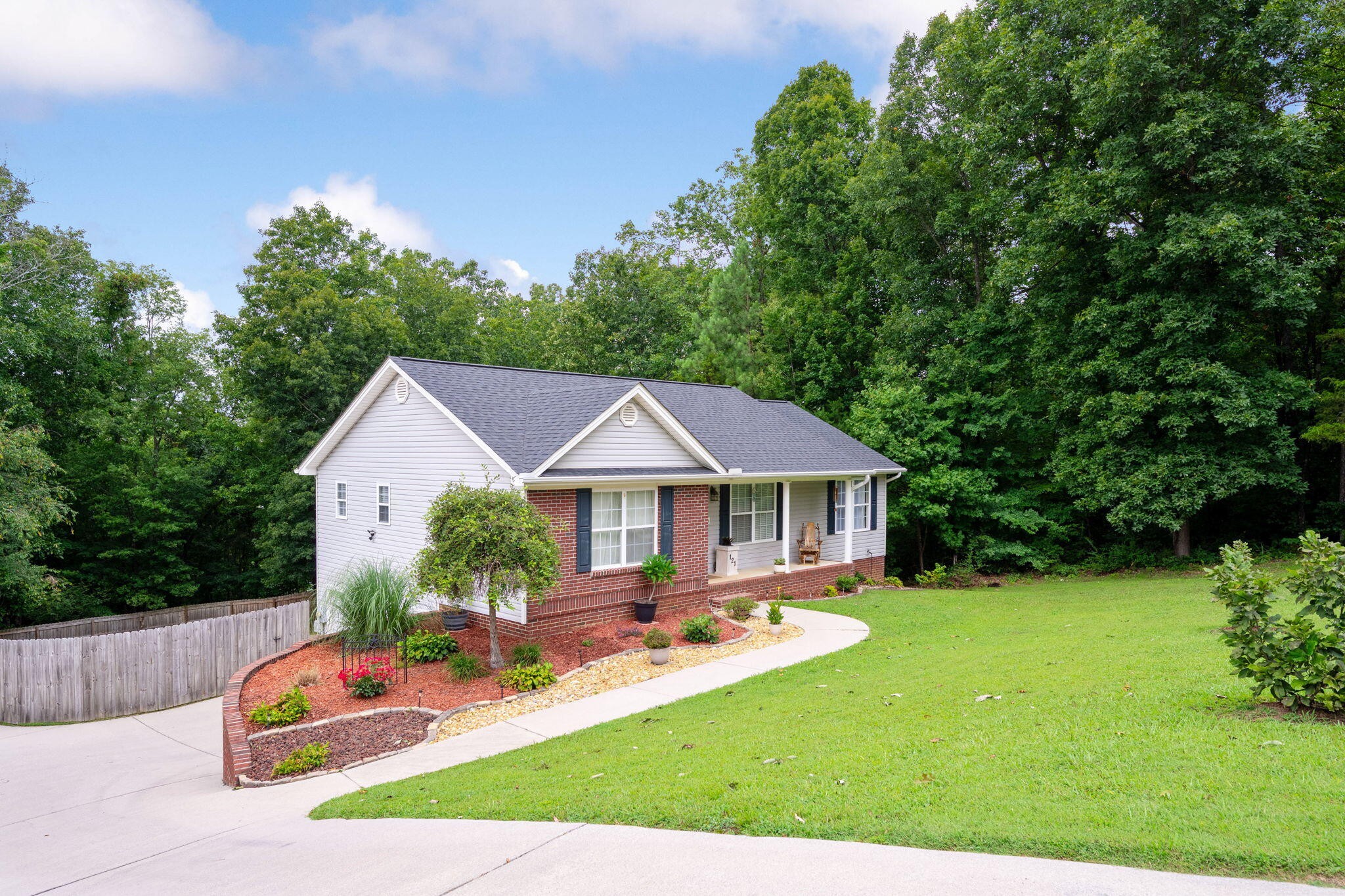 121 Ruth Way, Sw Property Photo 3