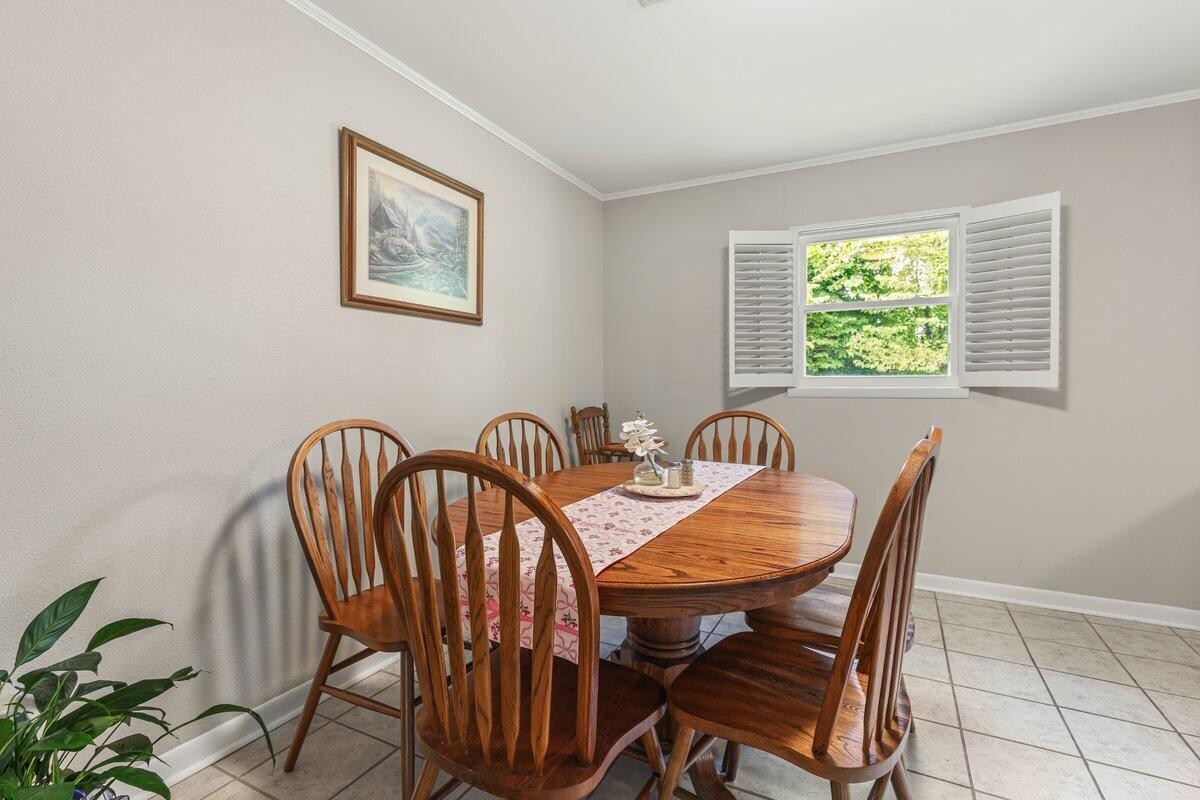 1234 Millard Street Property Photo 15