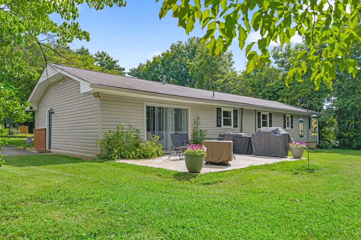 1234 Millard Street Property Photo 24