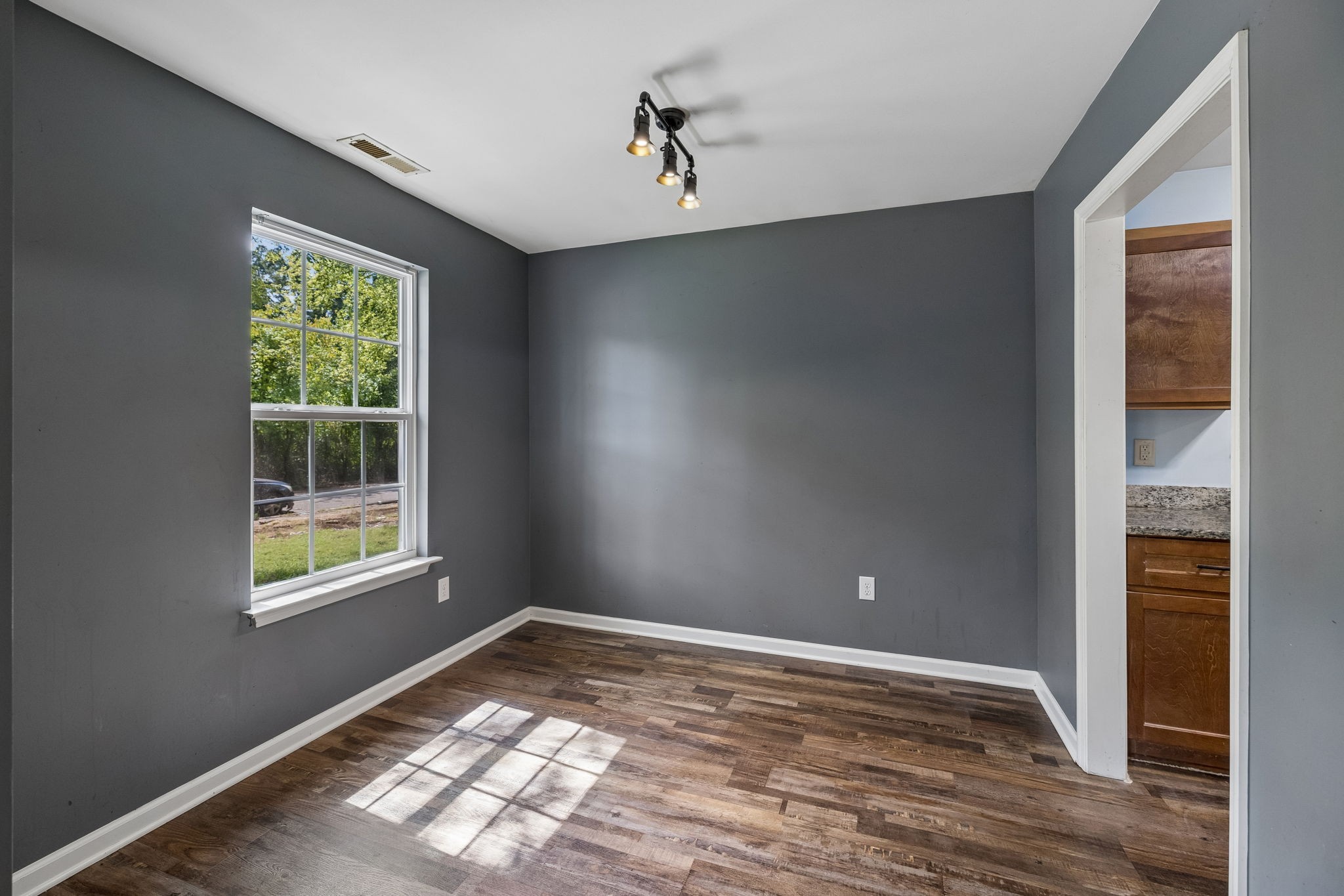 1203 Sholar Ave Property Photo 10