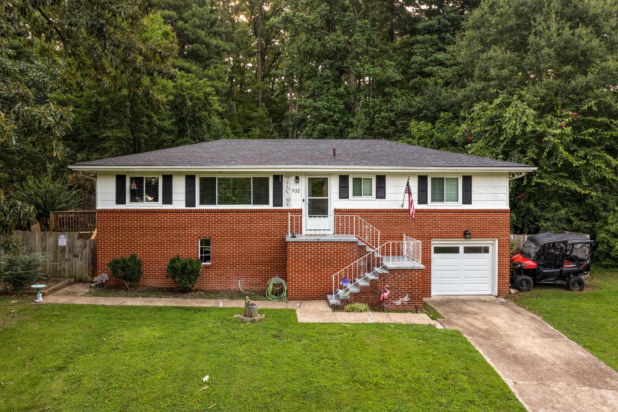 932 Marion Street Property Photo 1