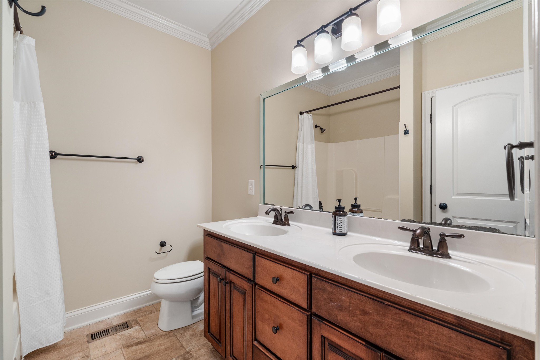 3134 Hidden Creek Dr Property Photo 34