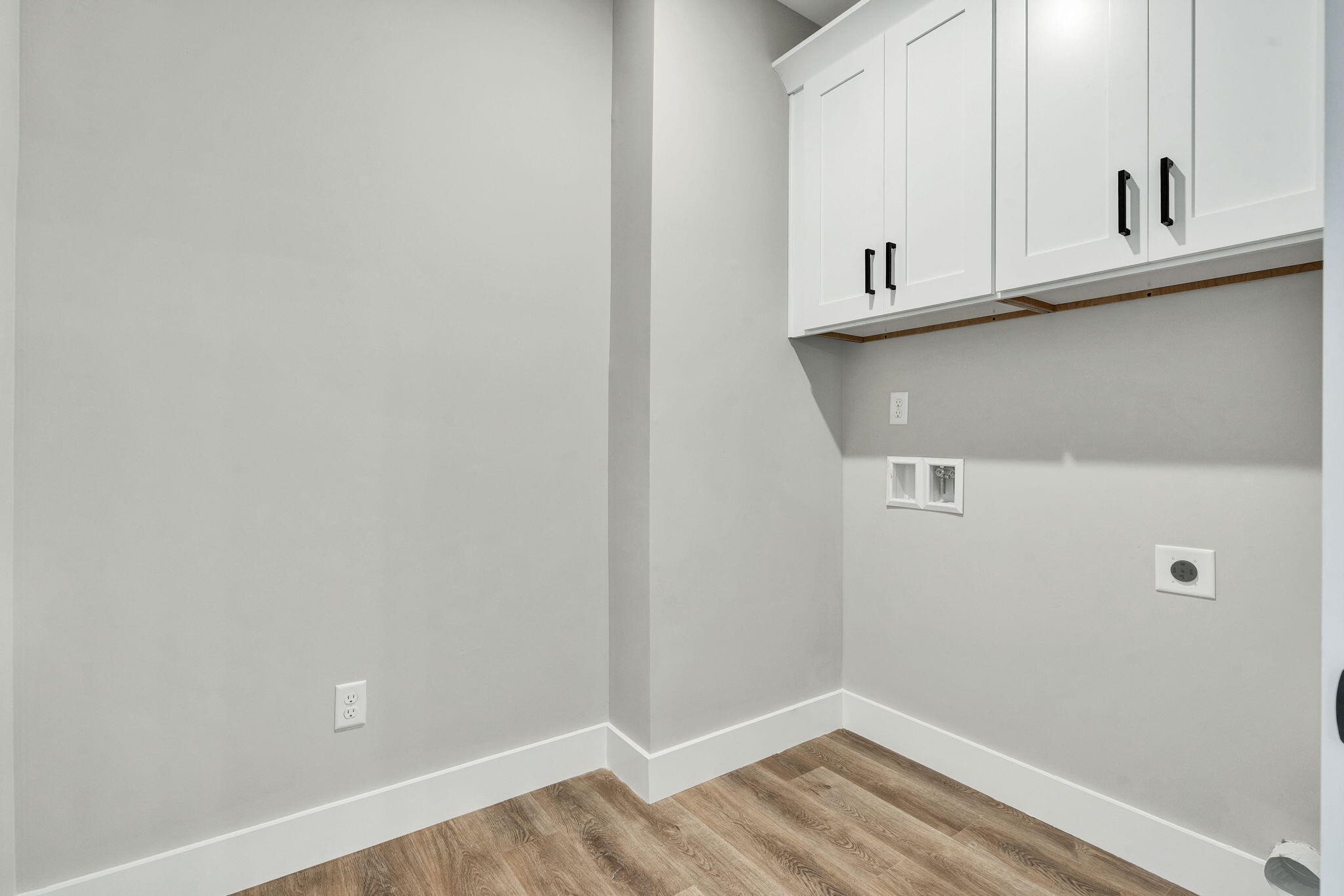 1090 Congress Parkway, N Property Photo 11