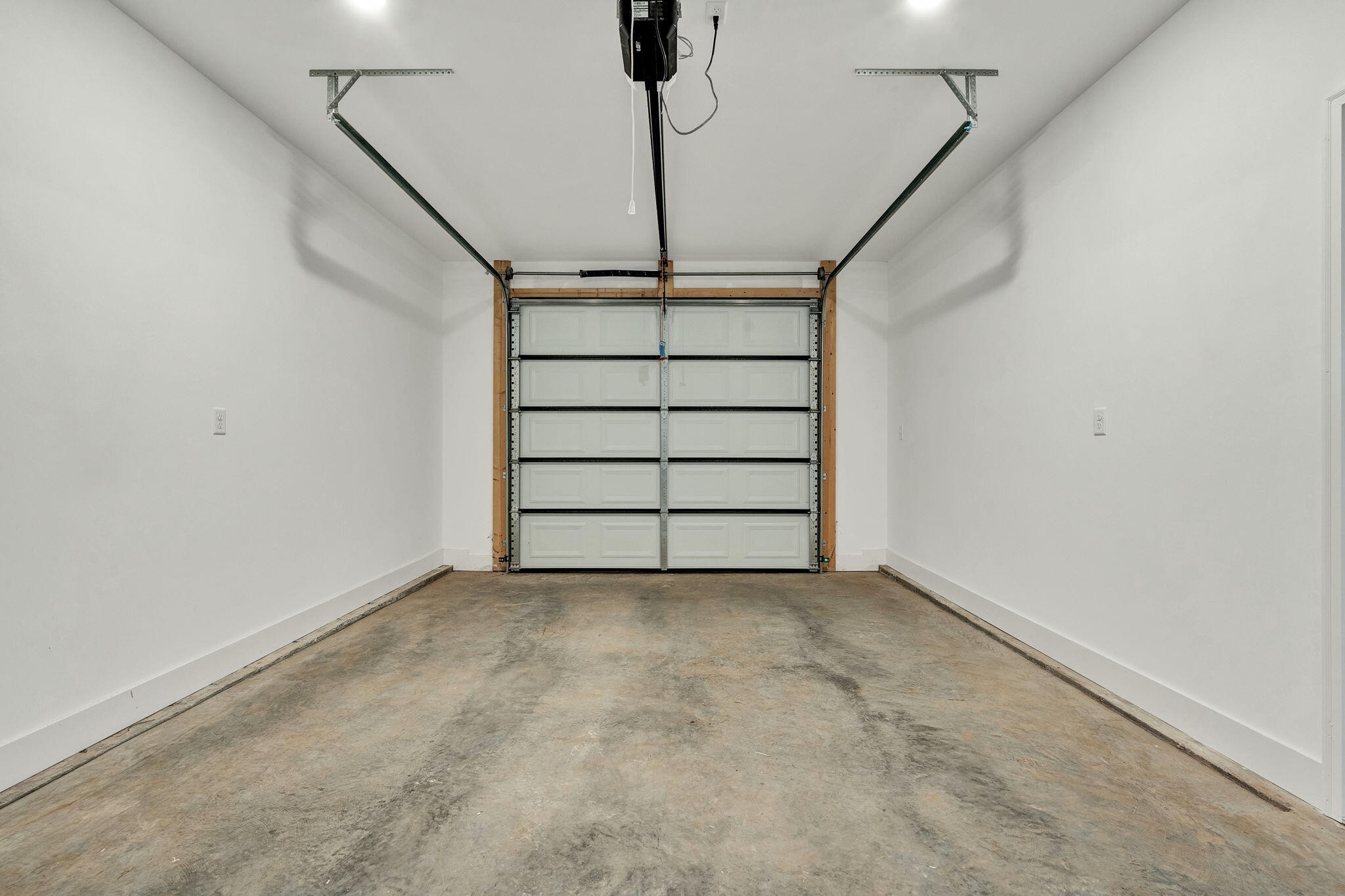 1090 Congress Parkway, N Property Photo 26