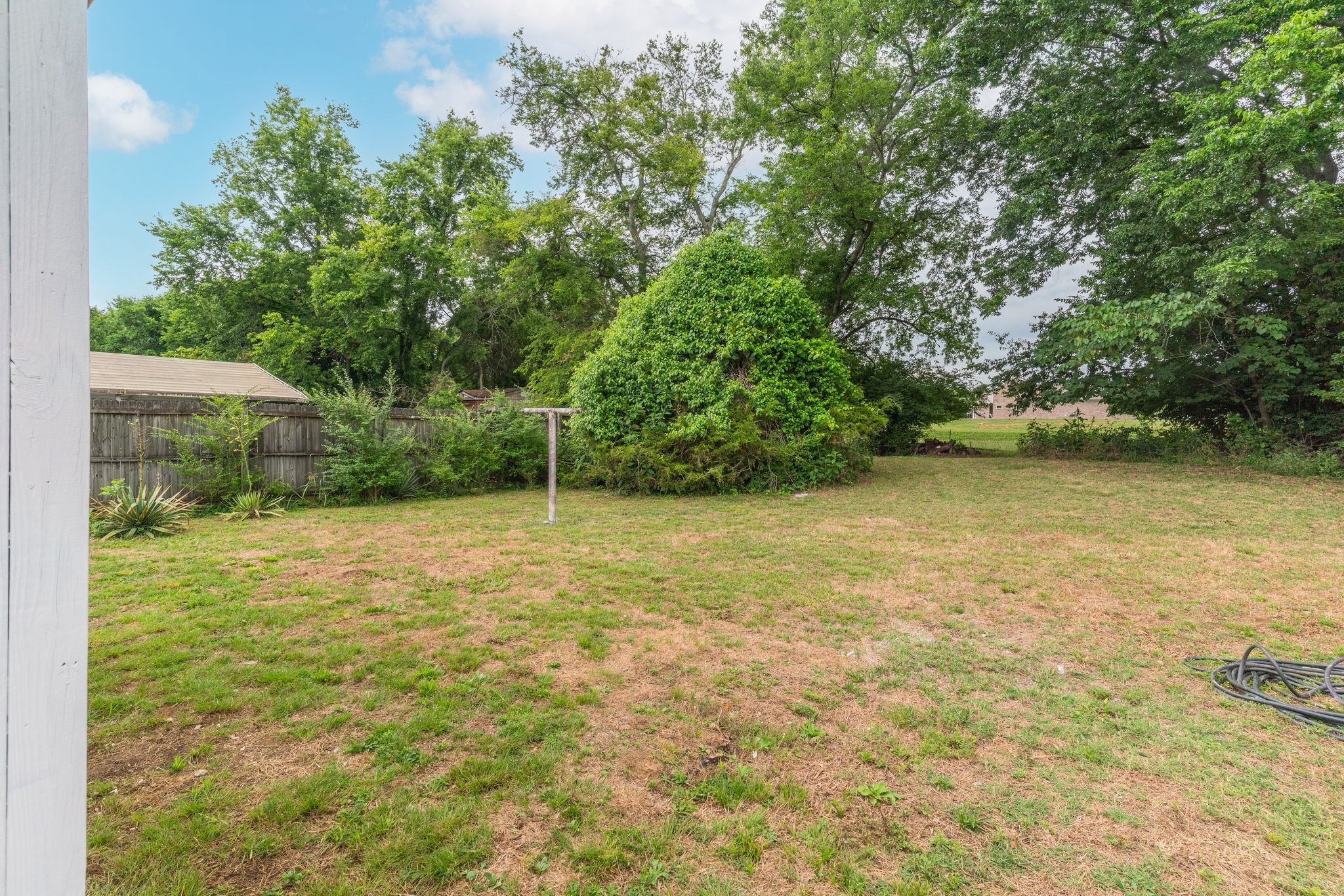 3814 Plantation Dr Property Photo 21