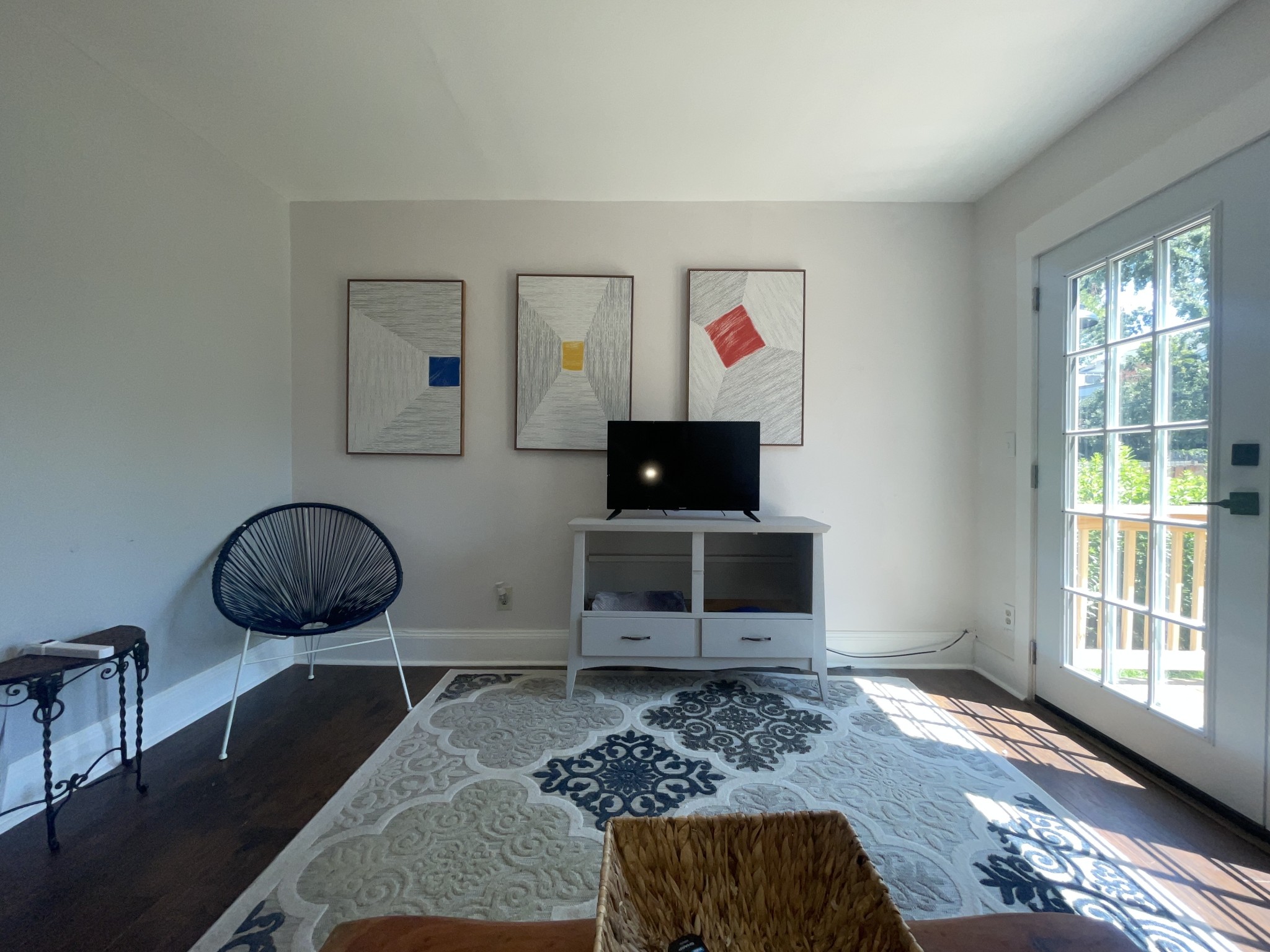 1026 Villa Pl Property Photo 6