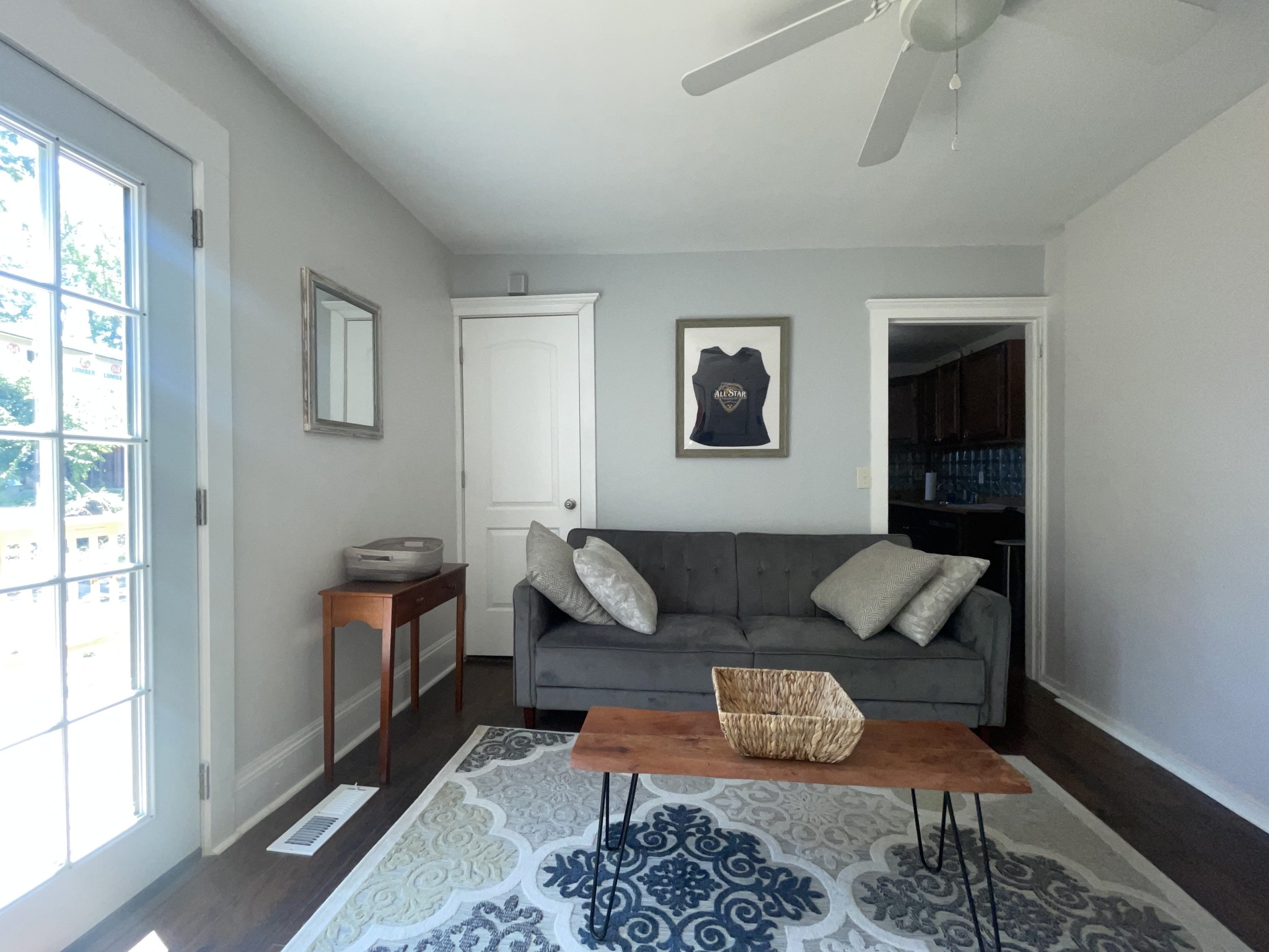 1026 Villa Pl Property Photo 7