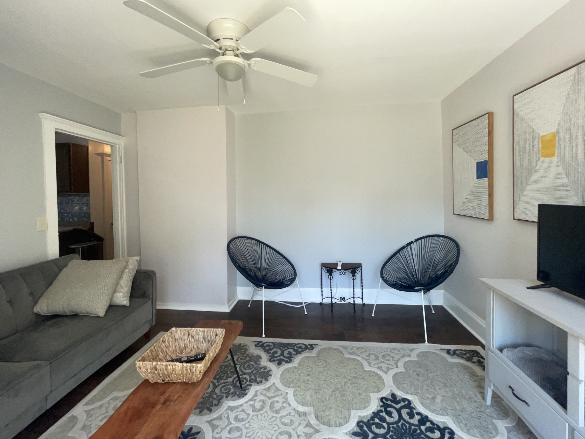 1026 Villa Pl Property Photo 8