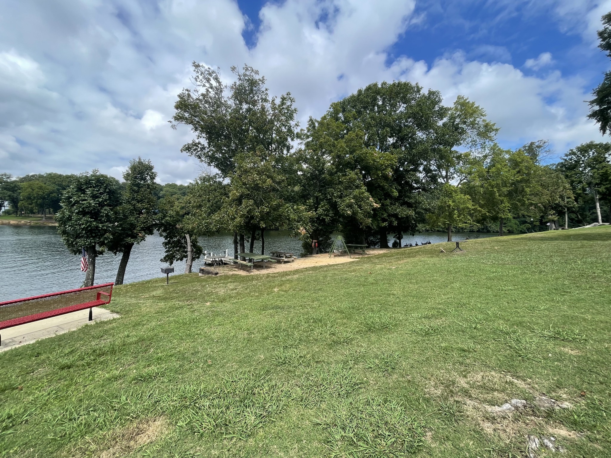 421 E Lakeside Dr, E Property Photo 19