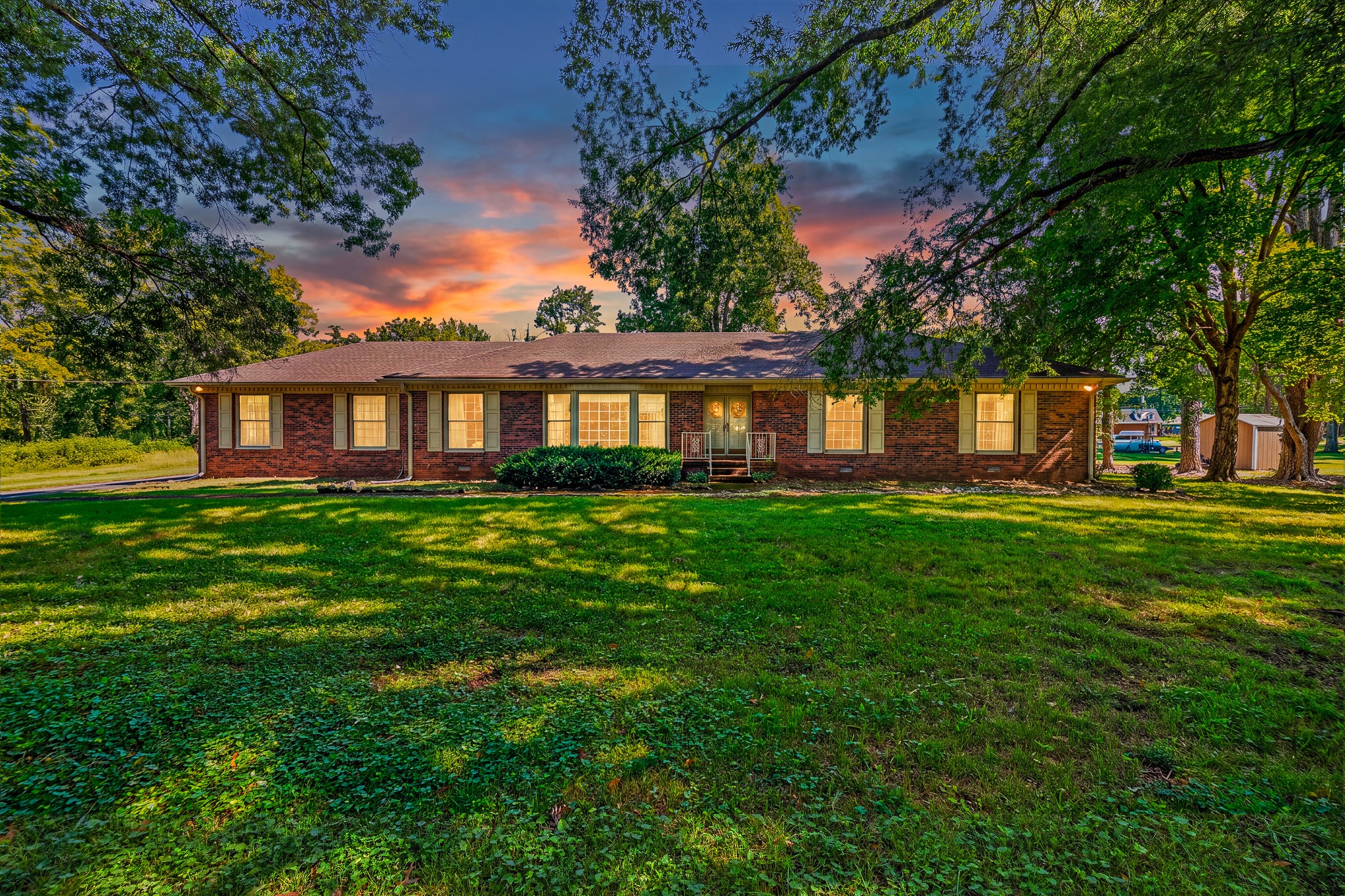 237 Shute Ln Property Photo 1
