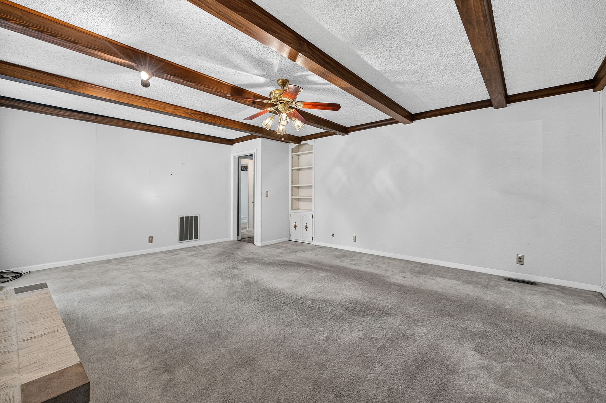 237 Shute Ln Property Photo 18