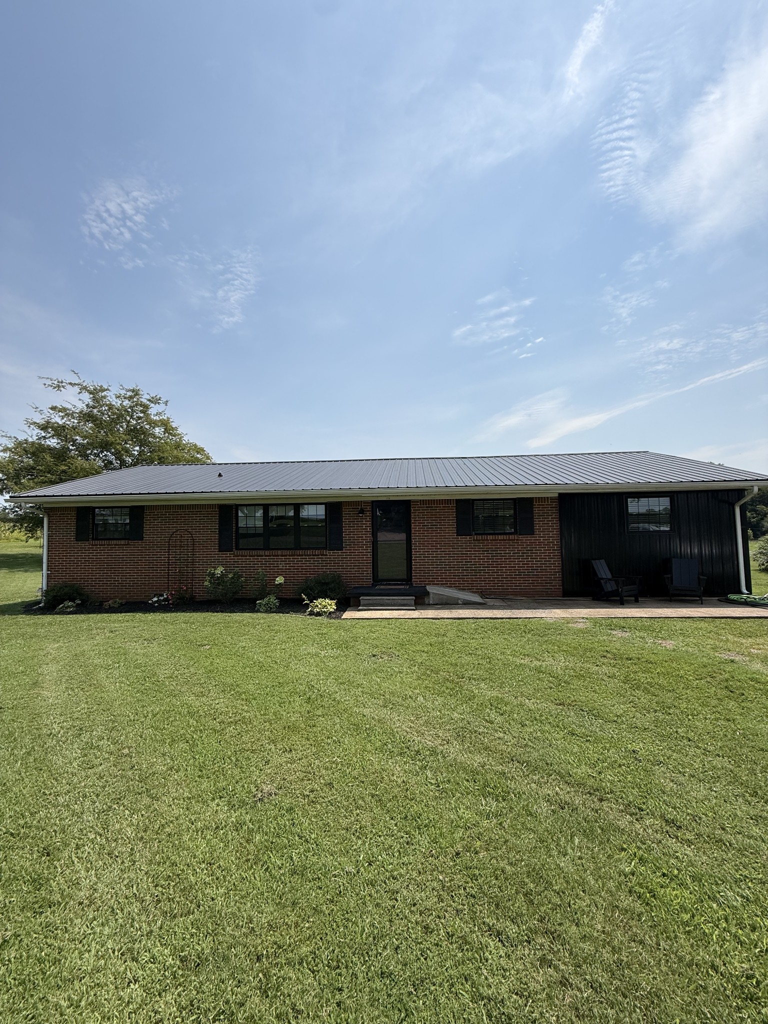 729 Weakley Creek Rd, E Property Photo 1