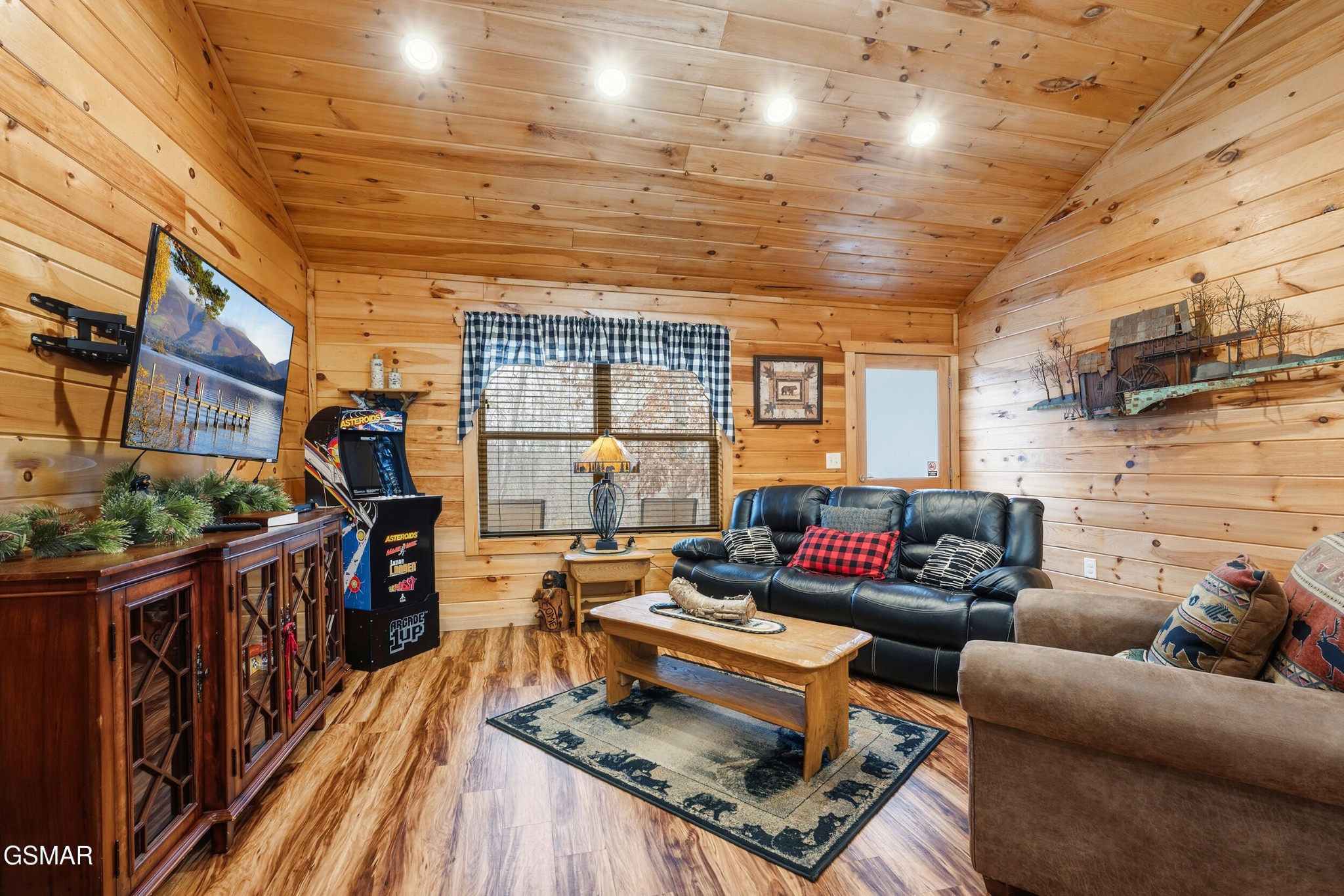 2756 Murray Ridge Road Property Photo 3