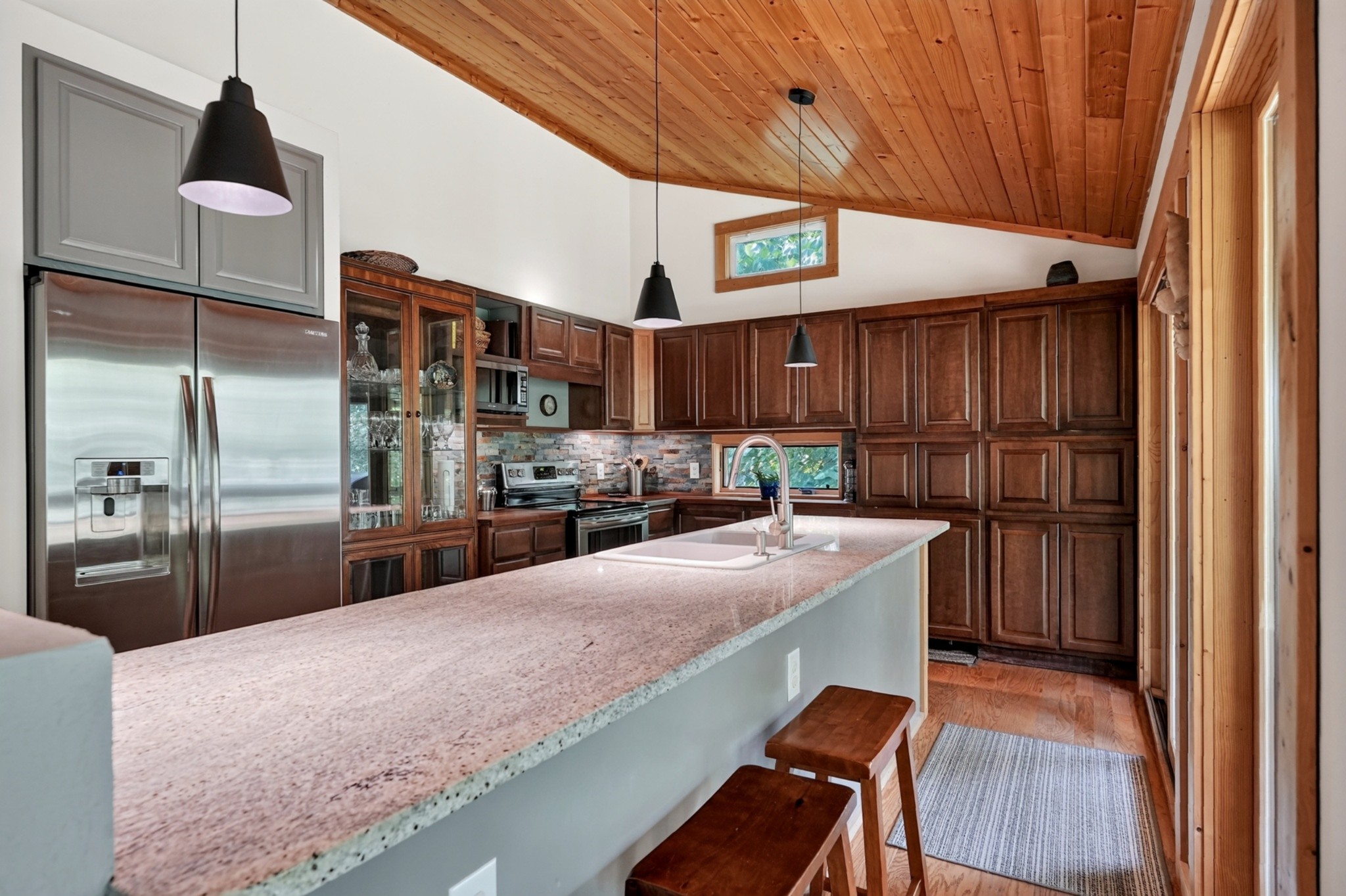 361 Bear Knob Ln Property Photo 5