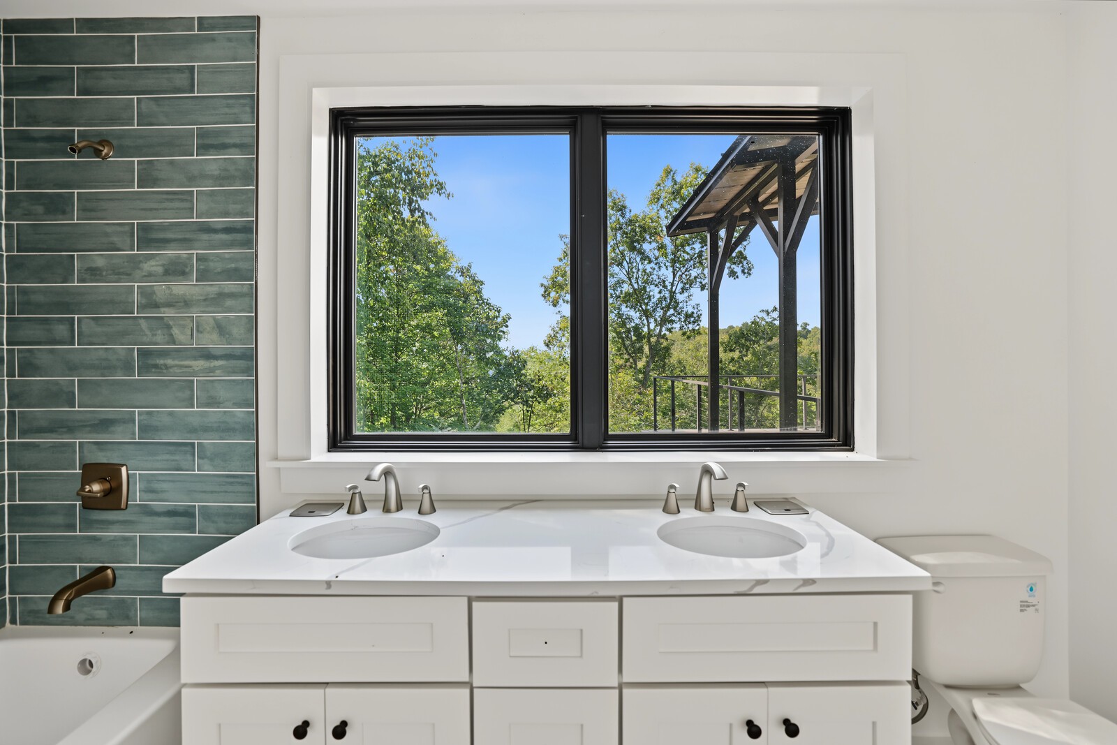 551 Soft Ridge Rd Property Photo 18