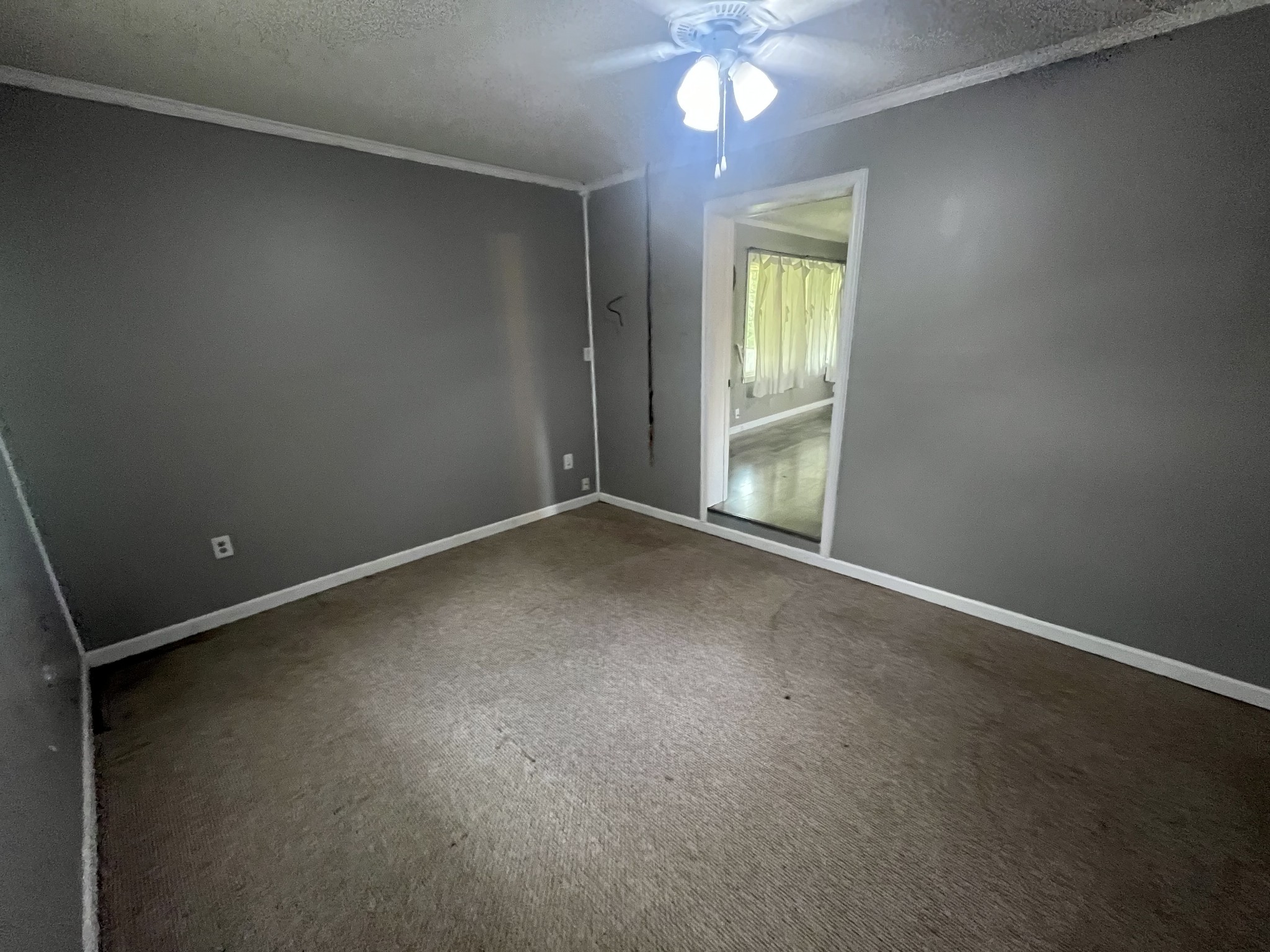 122 E James St Property Photo 22