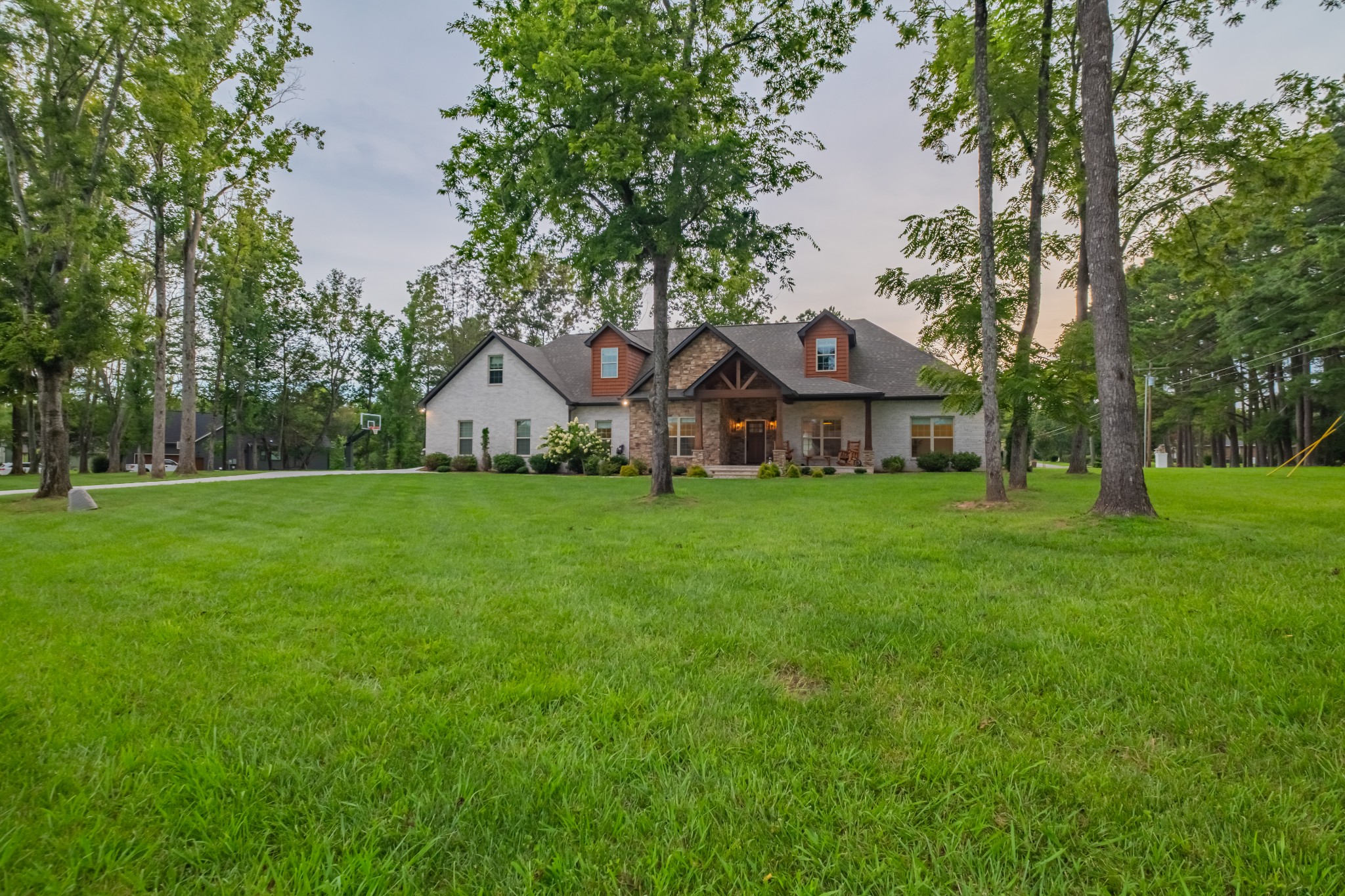 30 Pinehurst Dr Property Photo 1