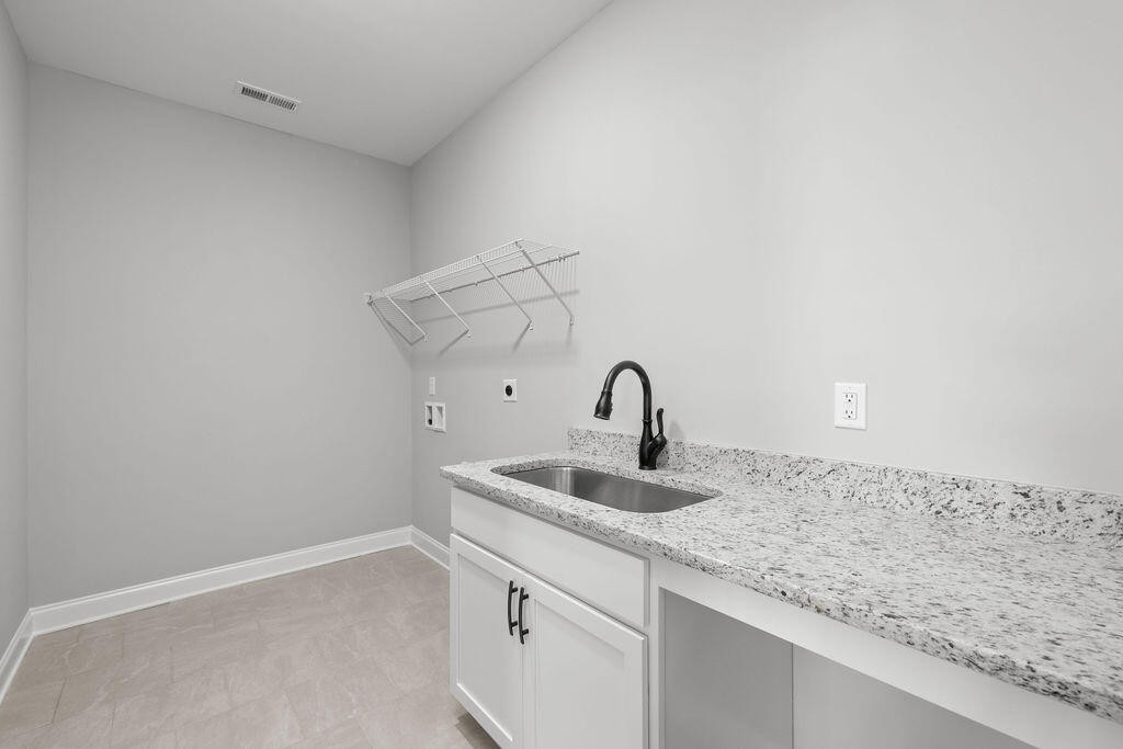 9864 Mayfly Road Property Photo 21