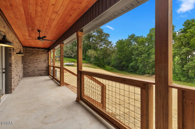 249 Buttercup Fields Property Photo 28