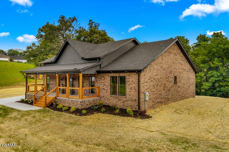 249 Buttercup Fields Property Photo 31