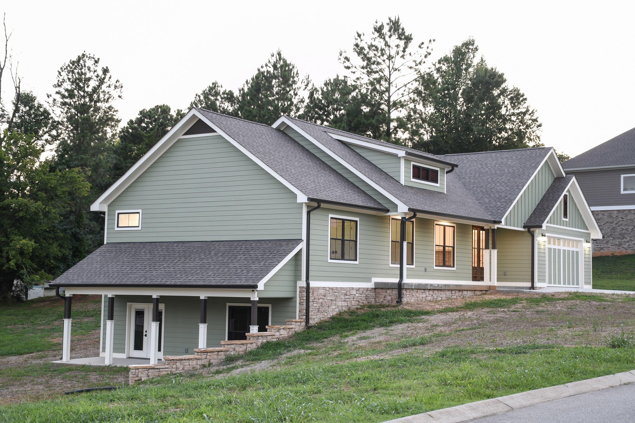 135 Blue Sky Drive Property Photo 1