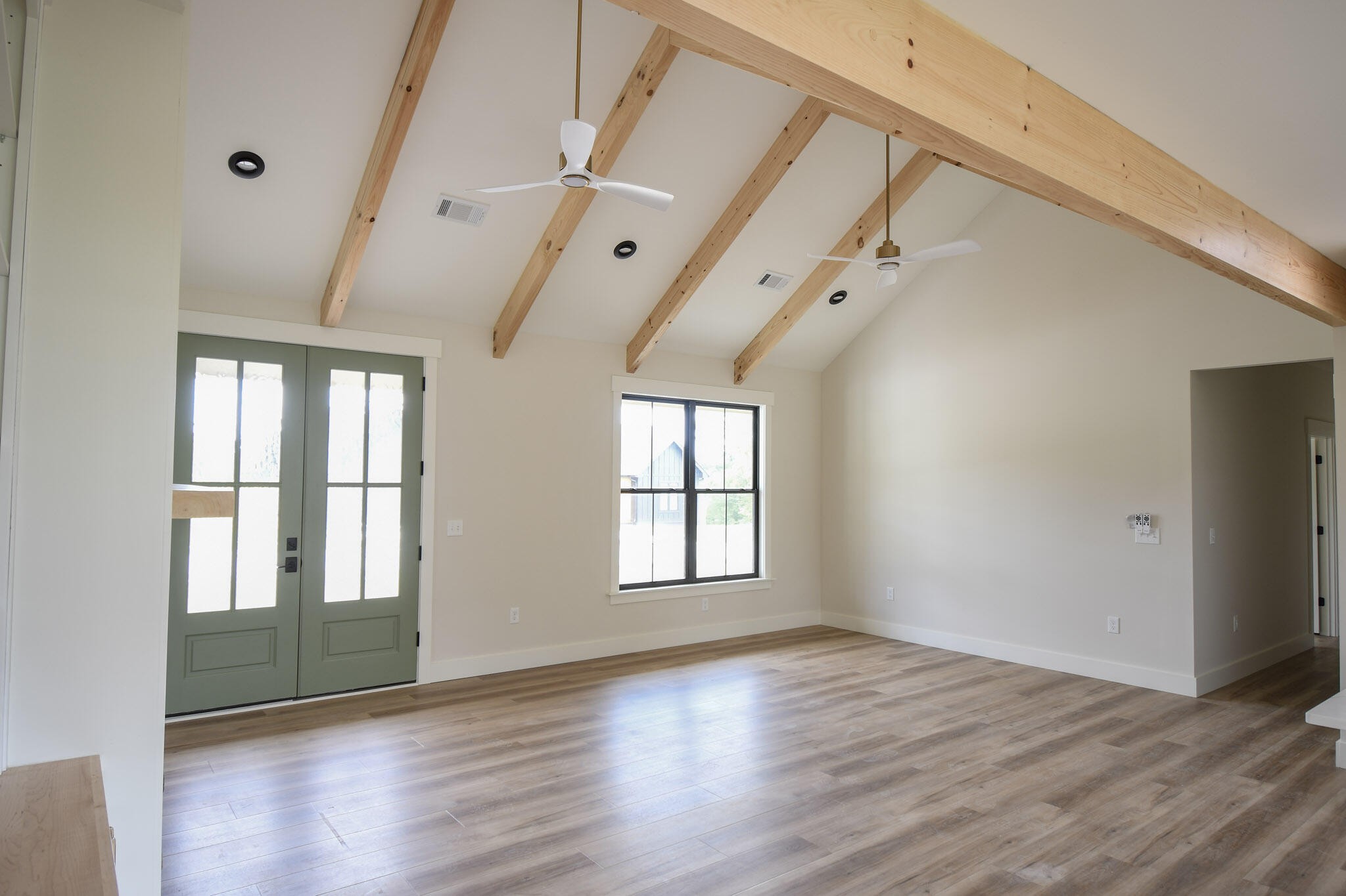 135 Blue Sky Drive Property Photo 25