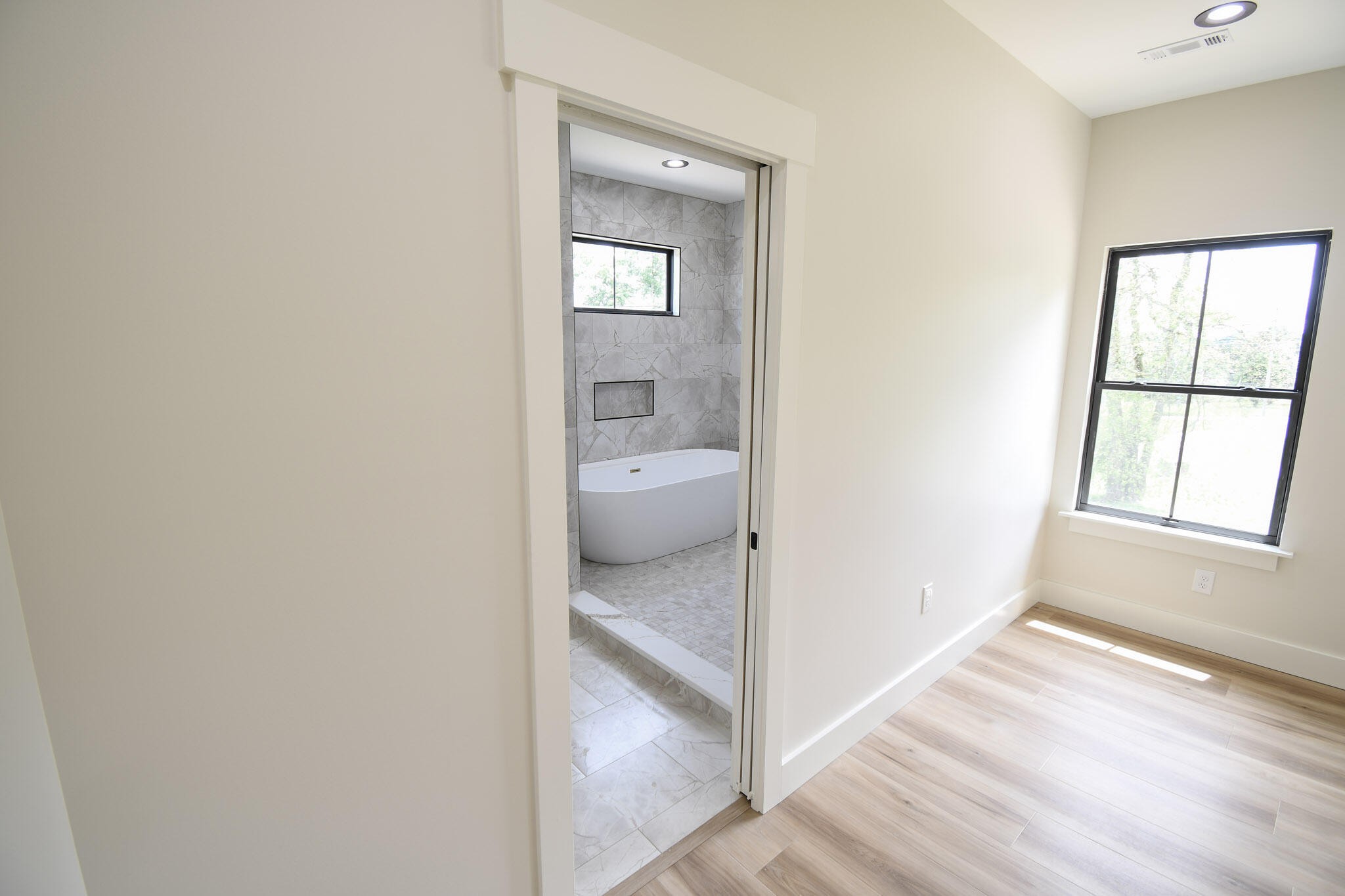 135 Blue Sky Drive Property Photo 39