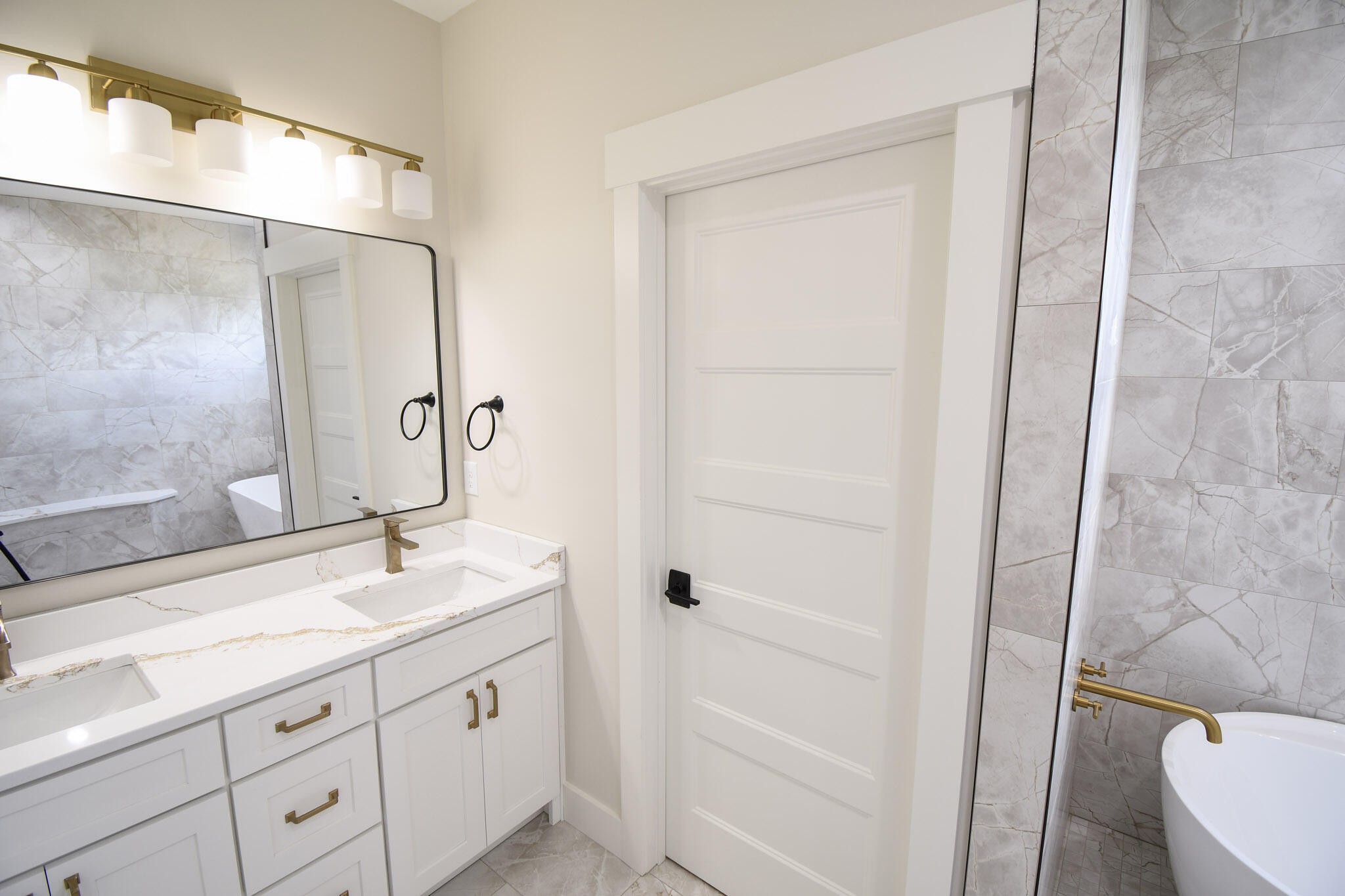 135 Blue Sky Drive Property Photo 43