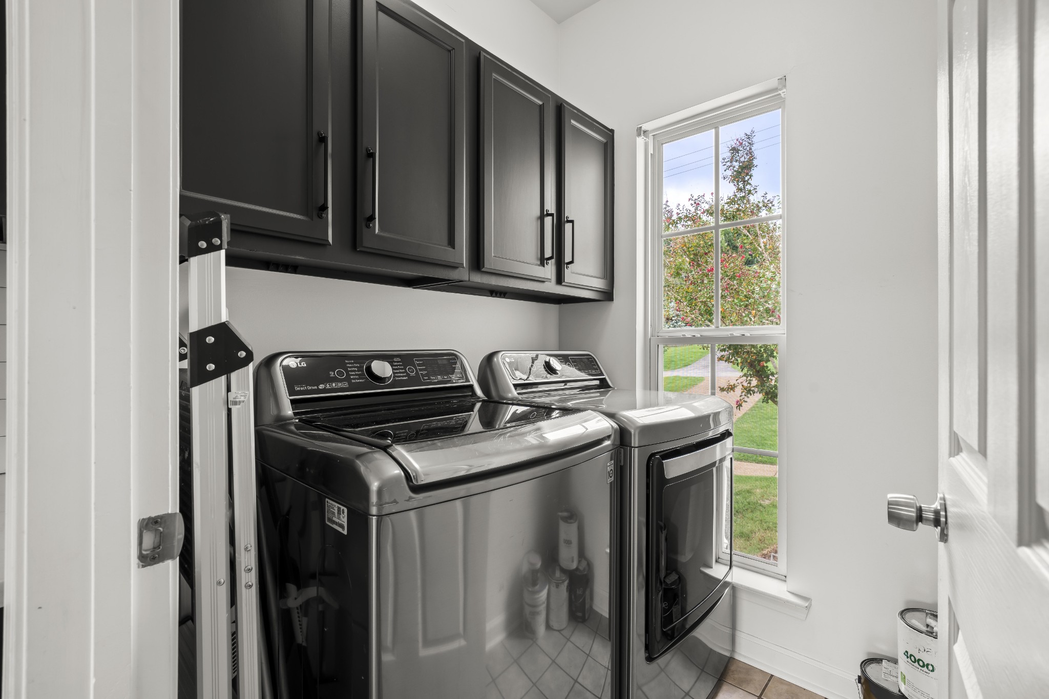 2712 Eastland Ave Property Photo 16