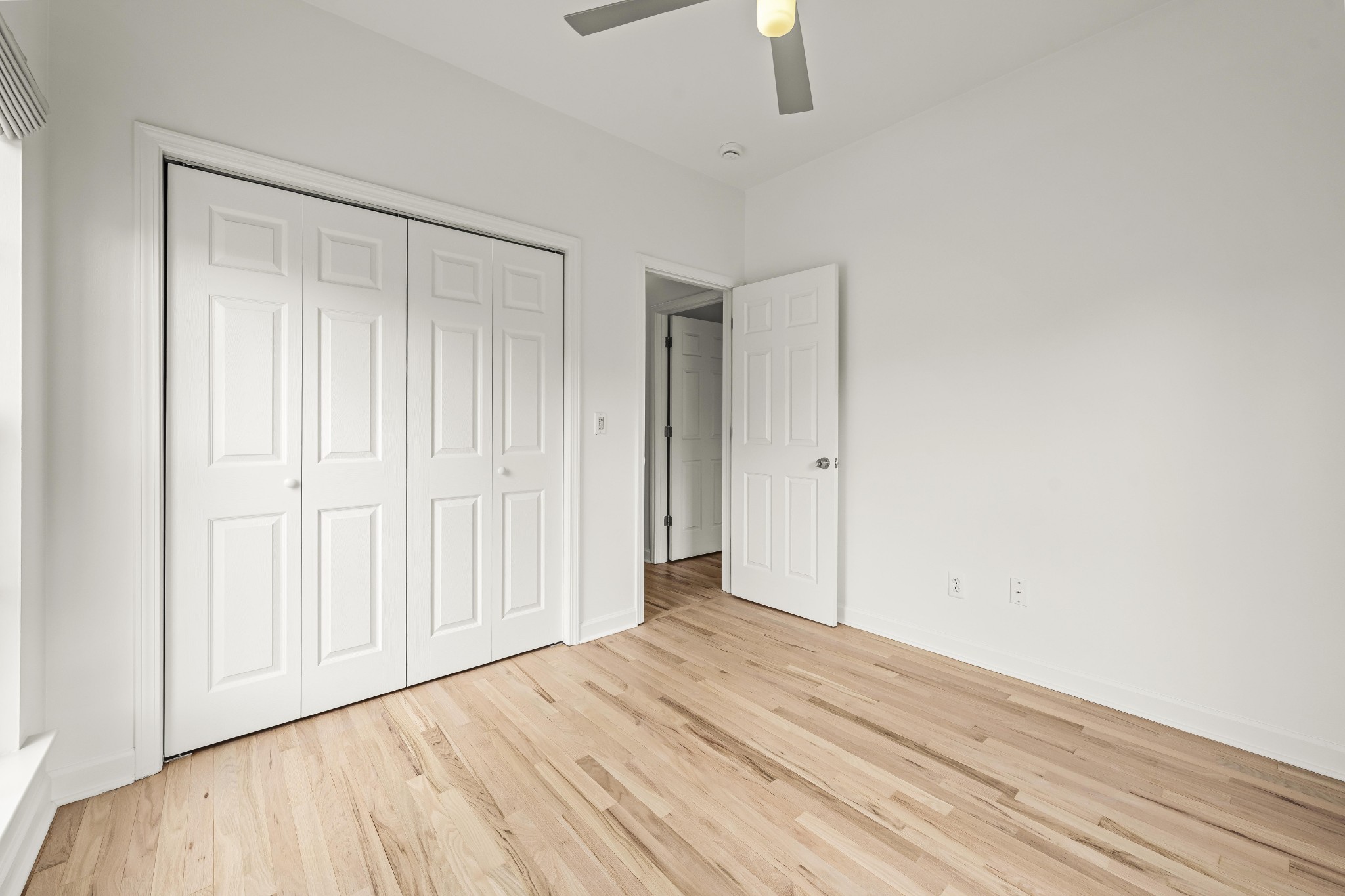 2712 Eastland Ave Property Photo 26