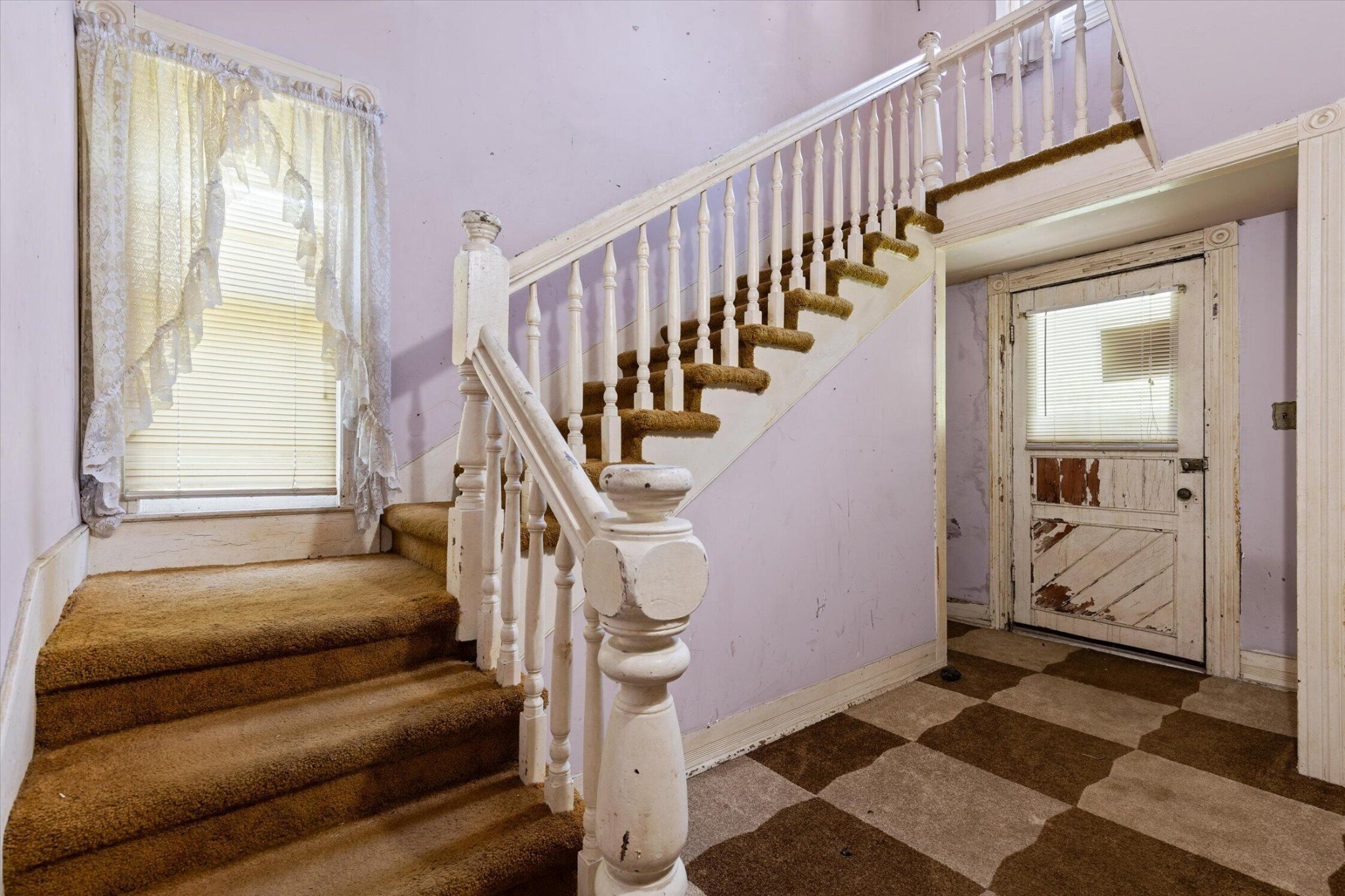 1700 Marion Avenue Property Photo 9