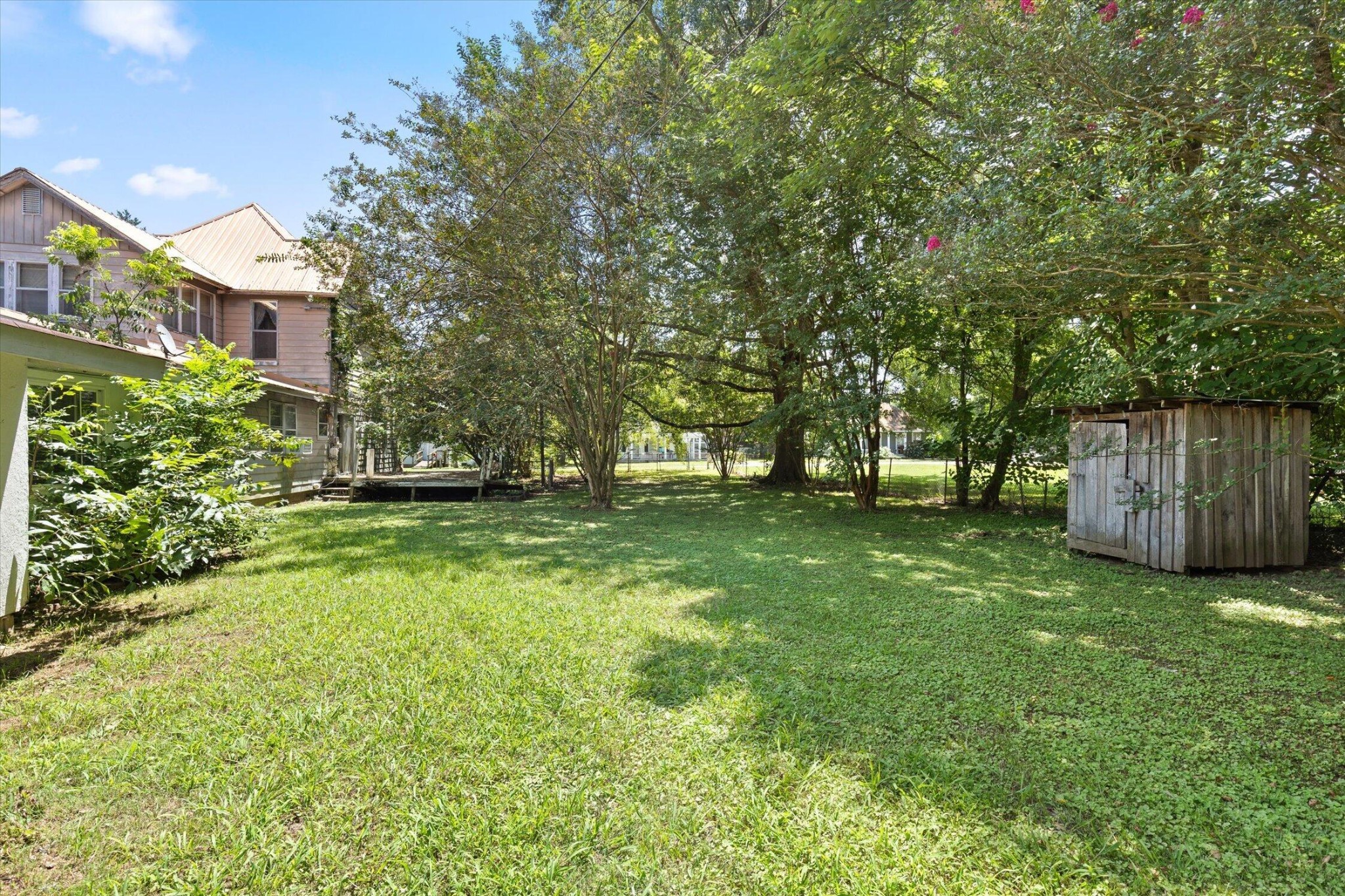 1700 Marion Avenue Property Photo 28