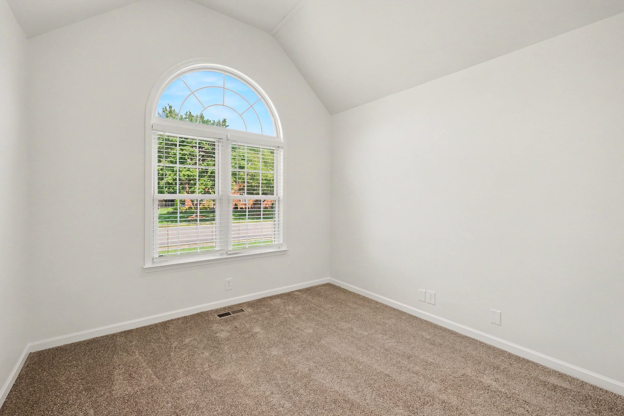 2904 Schoolside St Property Photo 18