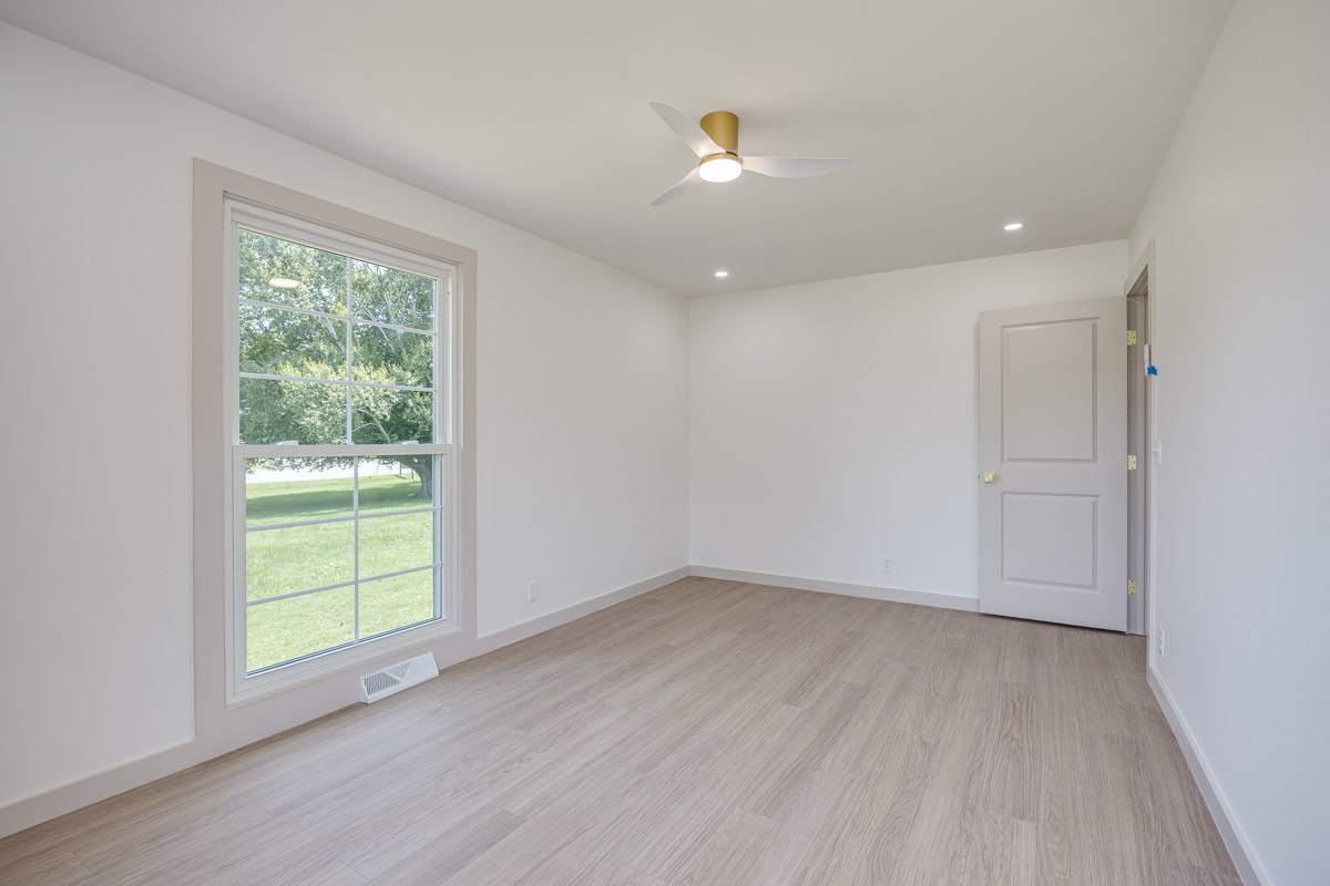 1707 Hillsboro Rd Property Photo 46