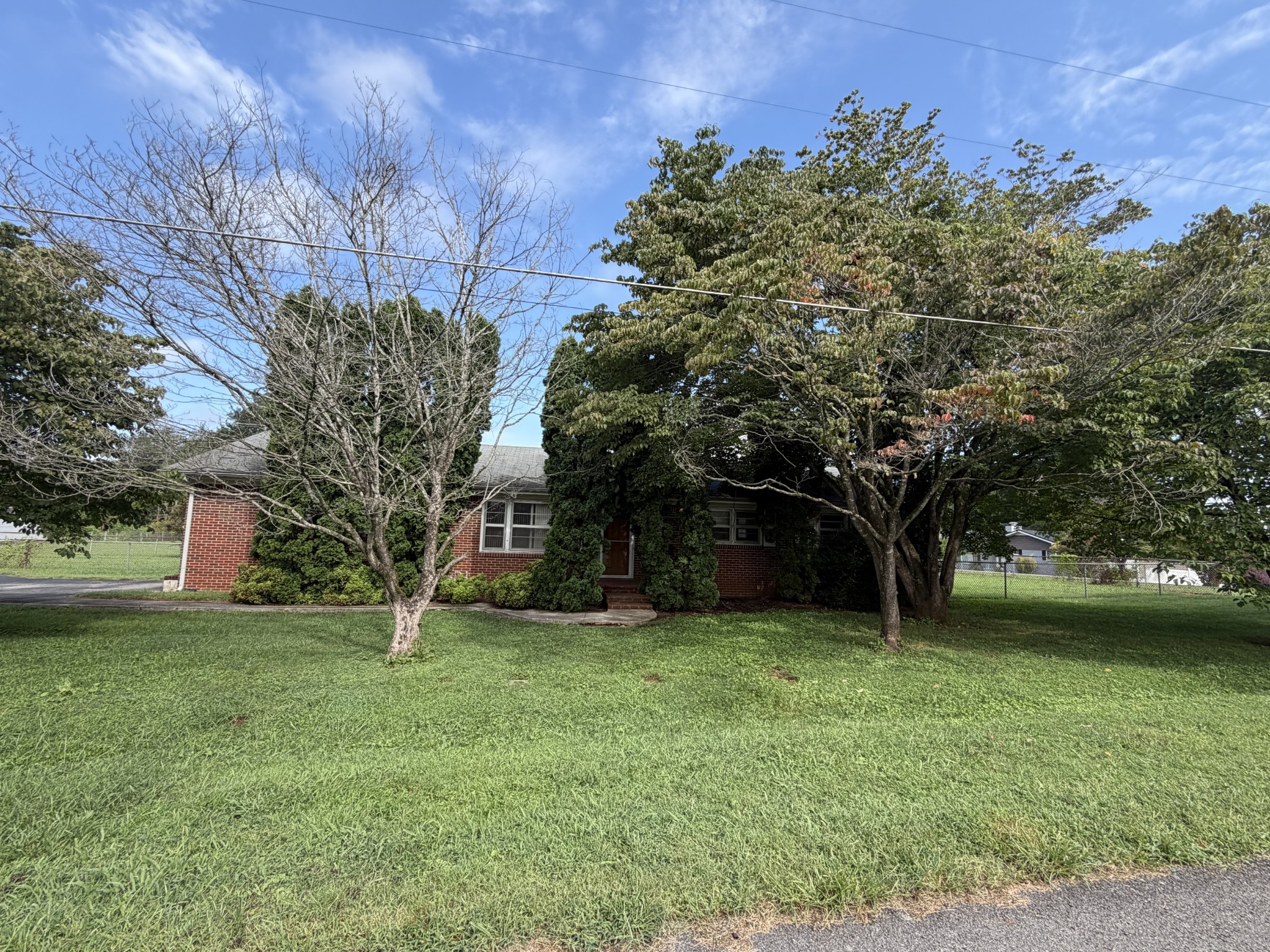 207 Melody Ln Property Photo 1