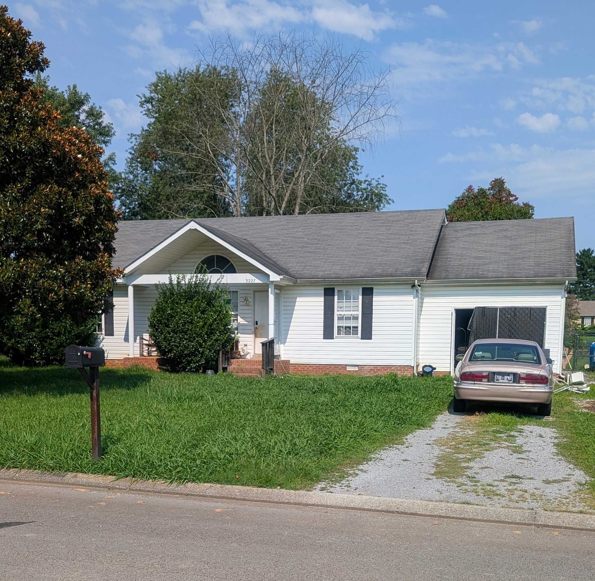 3227 Penny Ln Property Photo 1