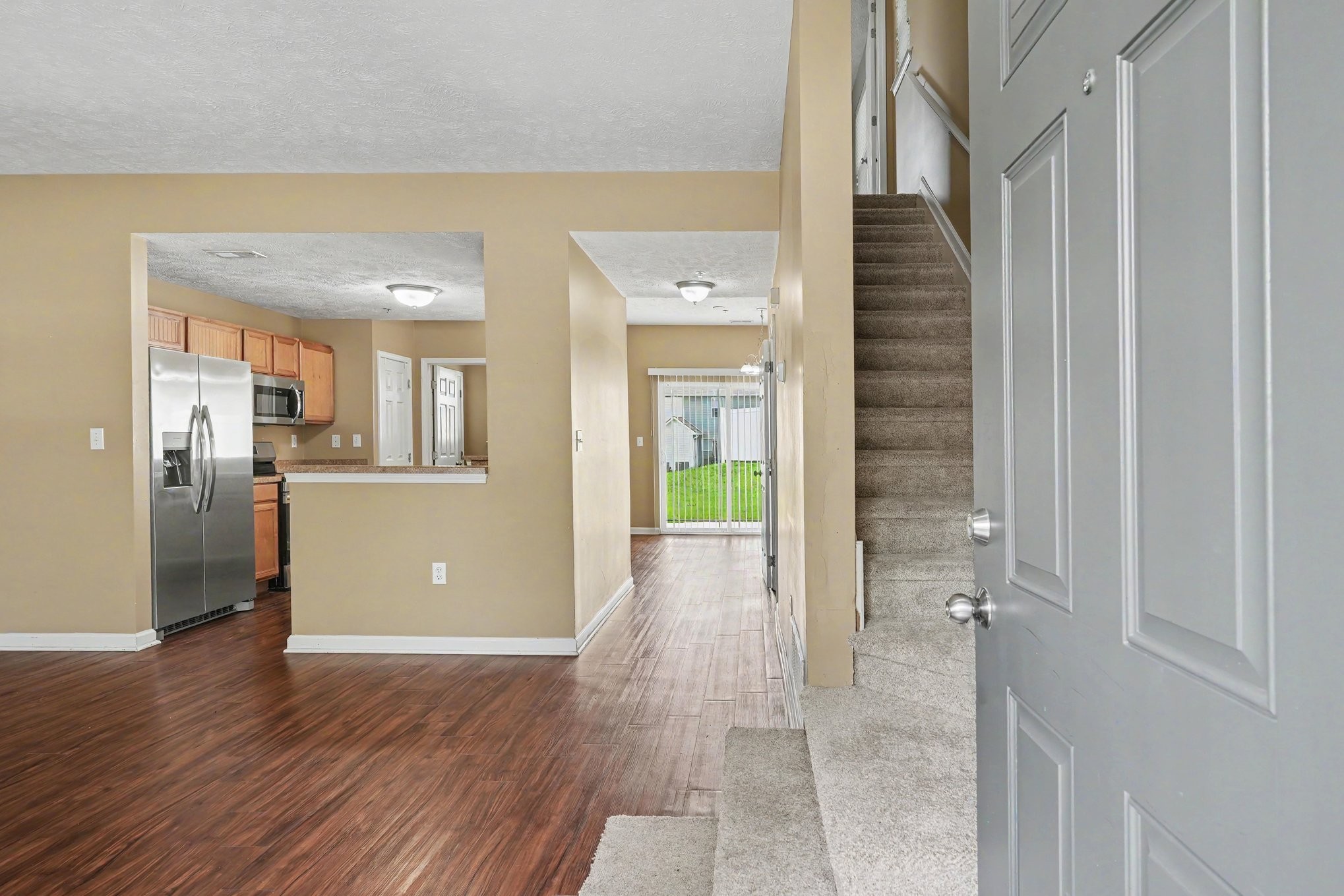 1000 Wells Way Property Photo 3