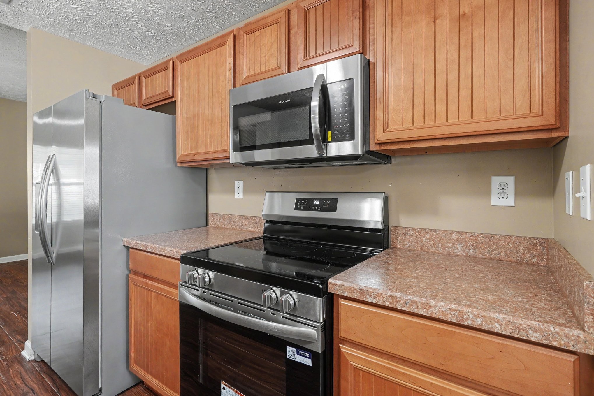 1000 Wells Way Property Photo 11