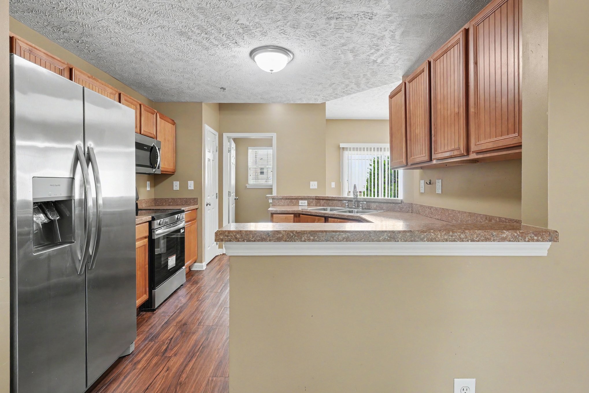 1000 Wells Way Property Photo 12