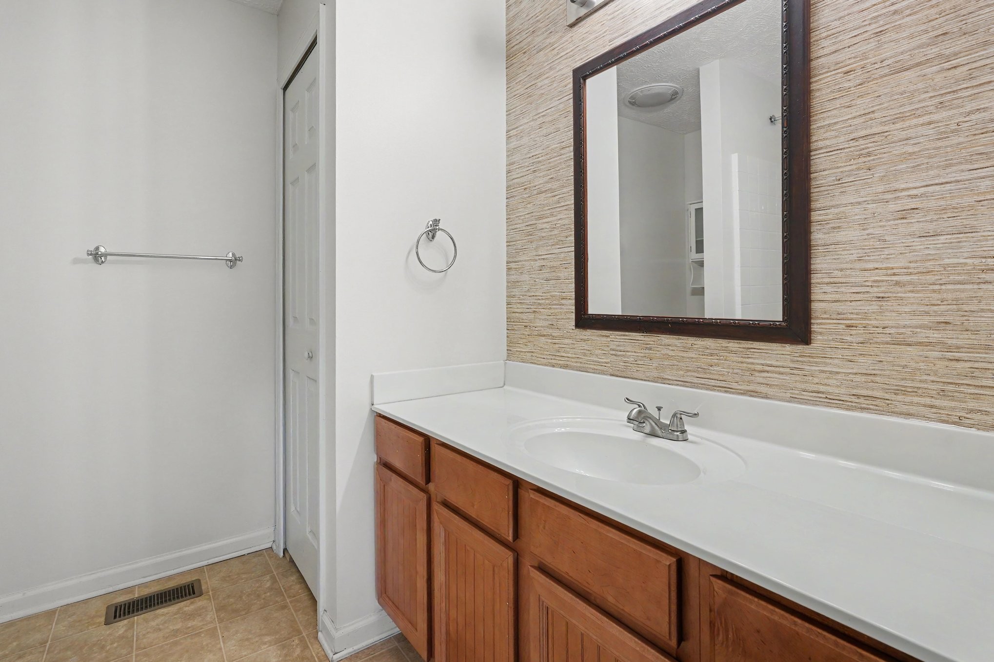 1000 Wells Way Property Photo 25