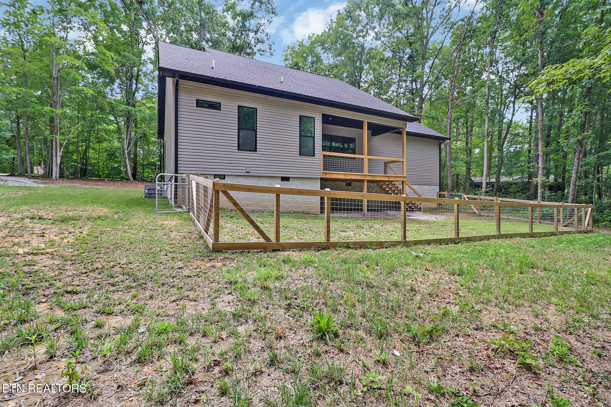 108 Shotgun Annie Rd Property Photo 3