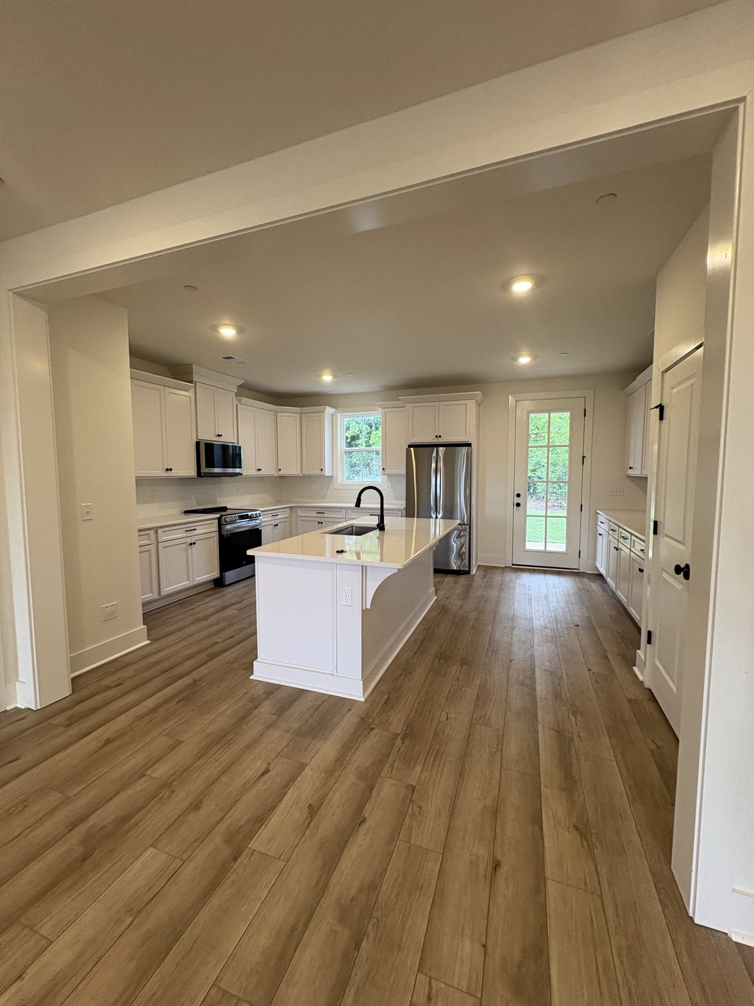 112 Nearwater Pl Property Photo 18