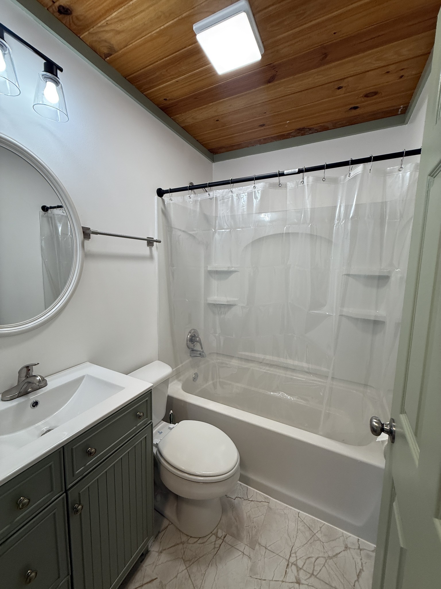 714 Mcgraw St Property Photo 12