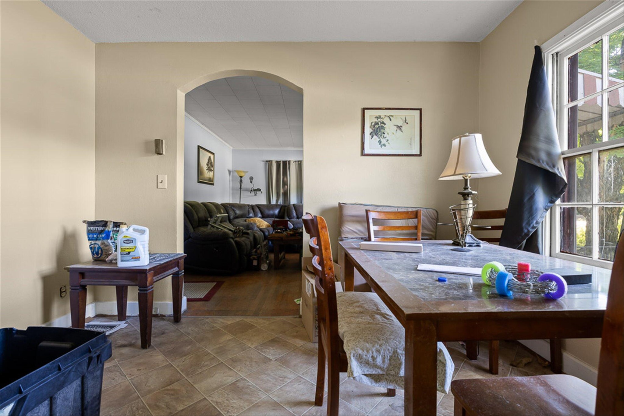 591 W Cloud Springs Road Property Photo 3