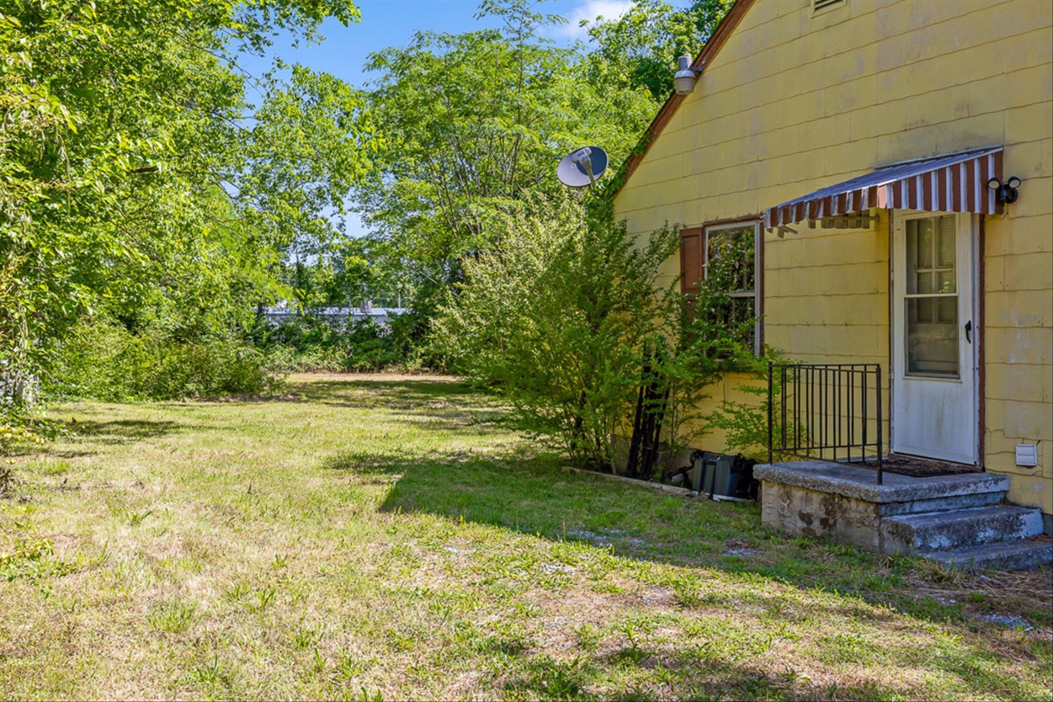 591 W Cloud Springs Road Property Photo 15