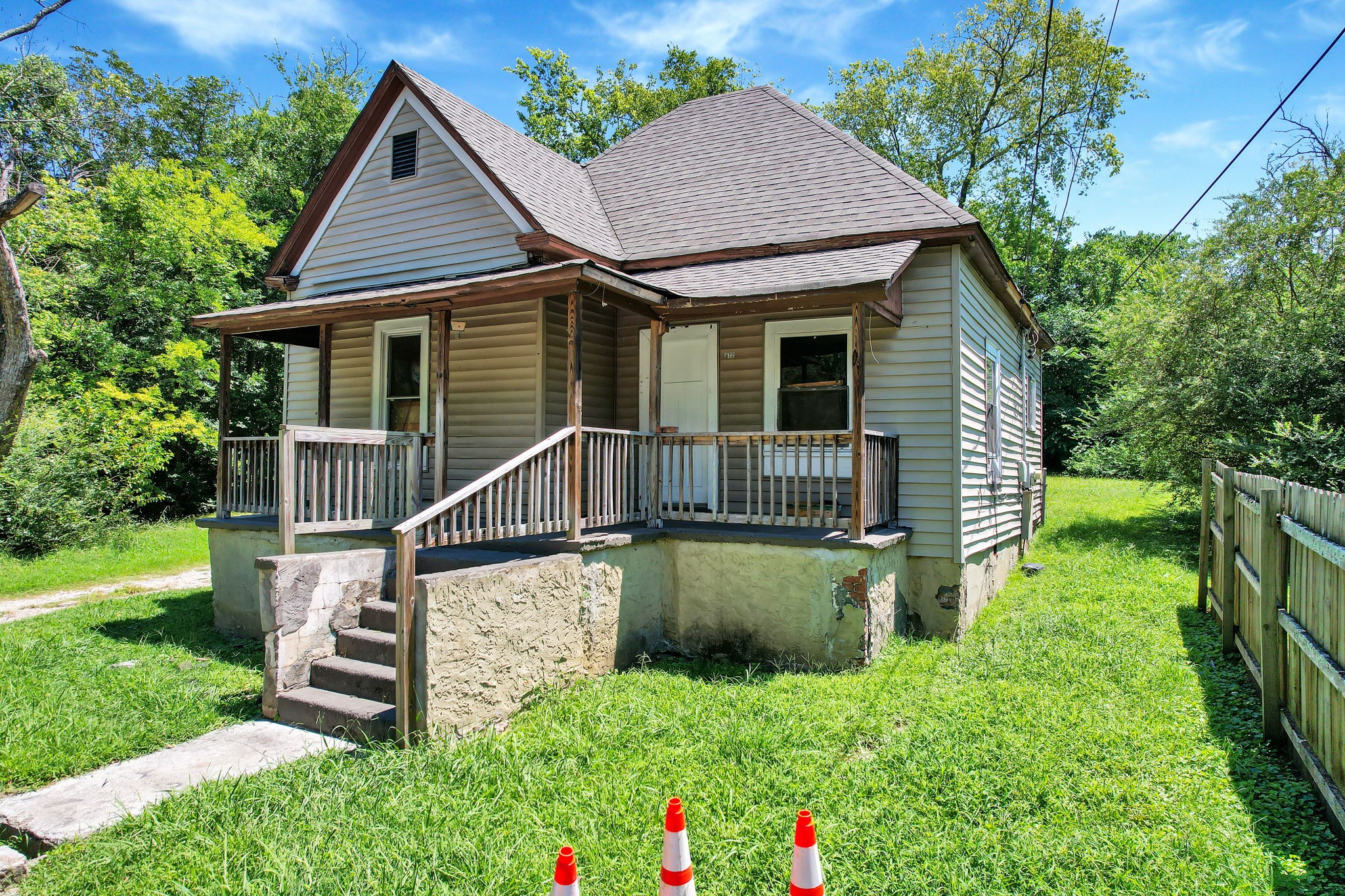 1722 Stanfiel Street Property Photo 2