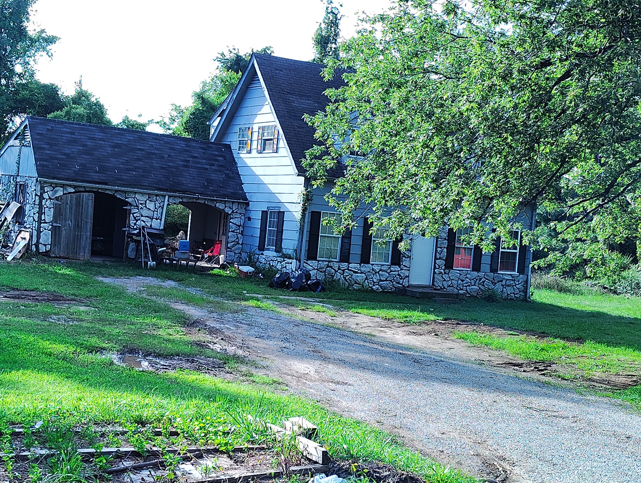 5001 Saundersville Rd