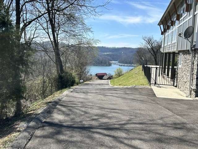 209 Sandgate Dr