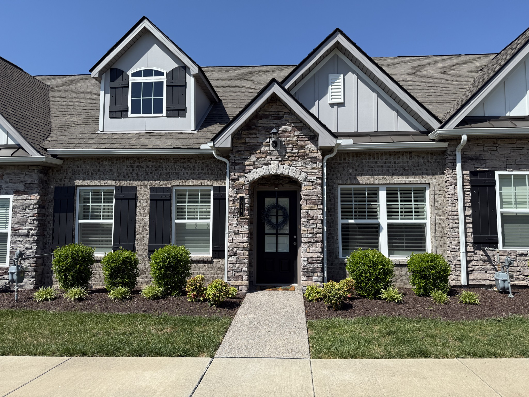 311 Buckner Cir Property Photo 1