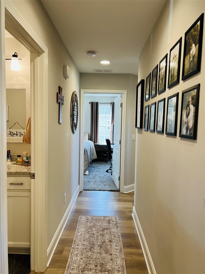 615 Lockeland Way Property Photo 14